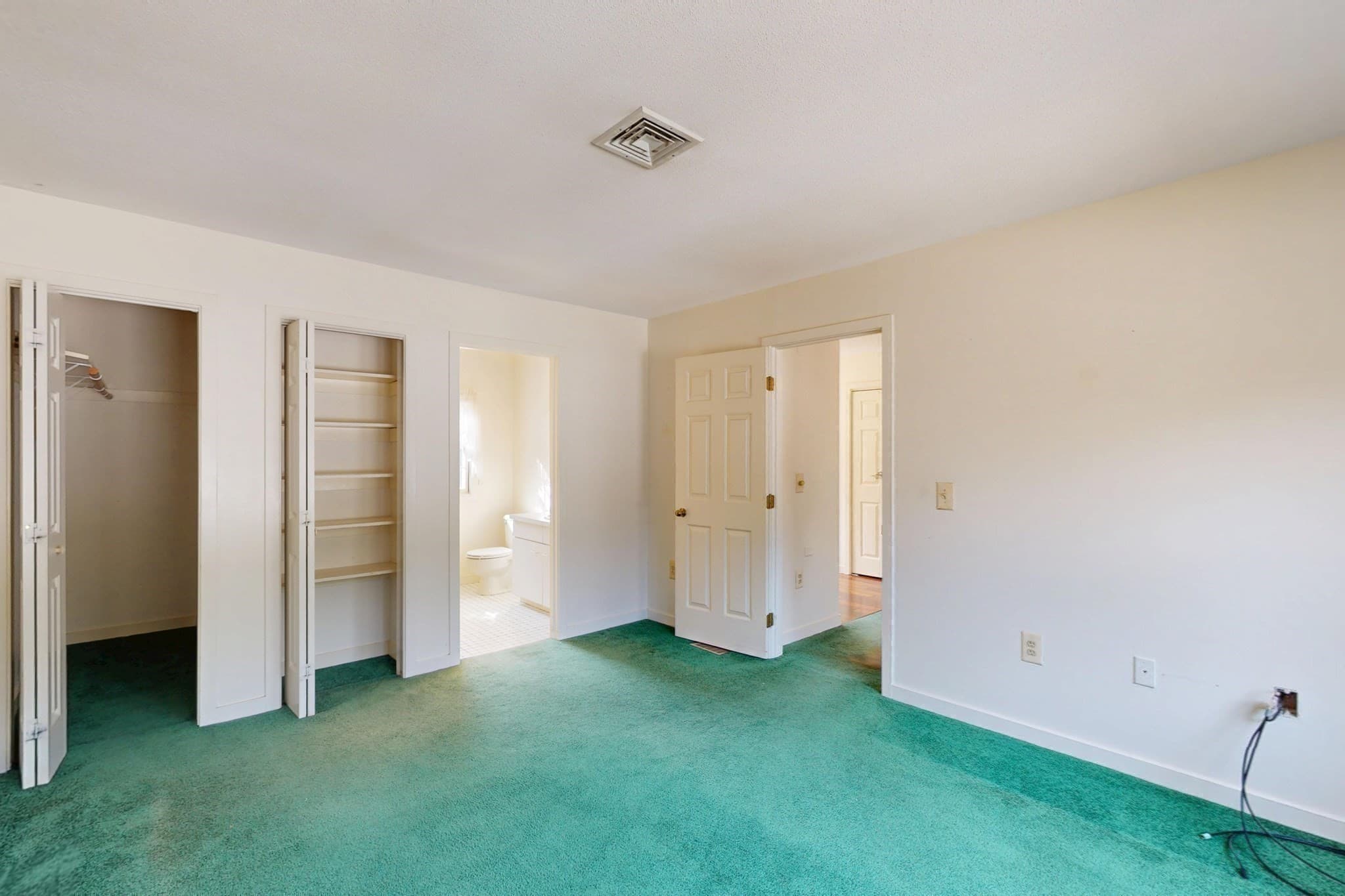Condominium at 62 Amity Place # 62, Amherst MA 01002, Amherst, photo 12 of 27