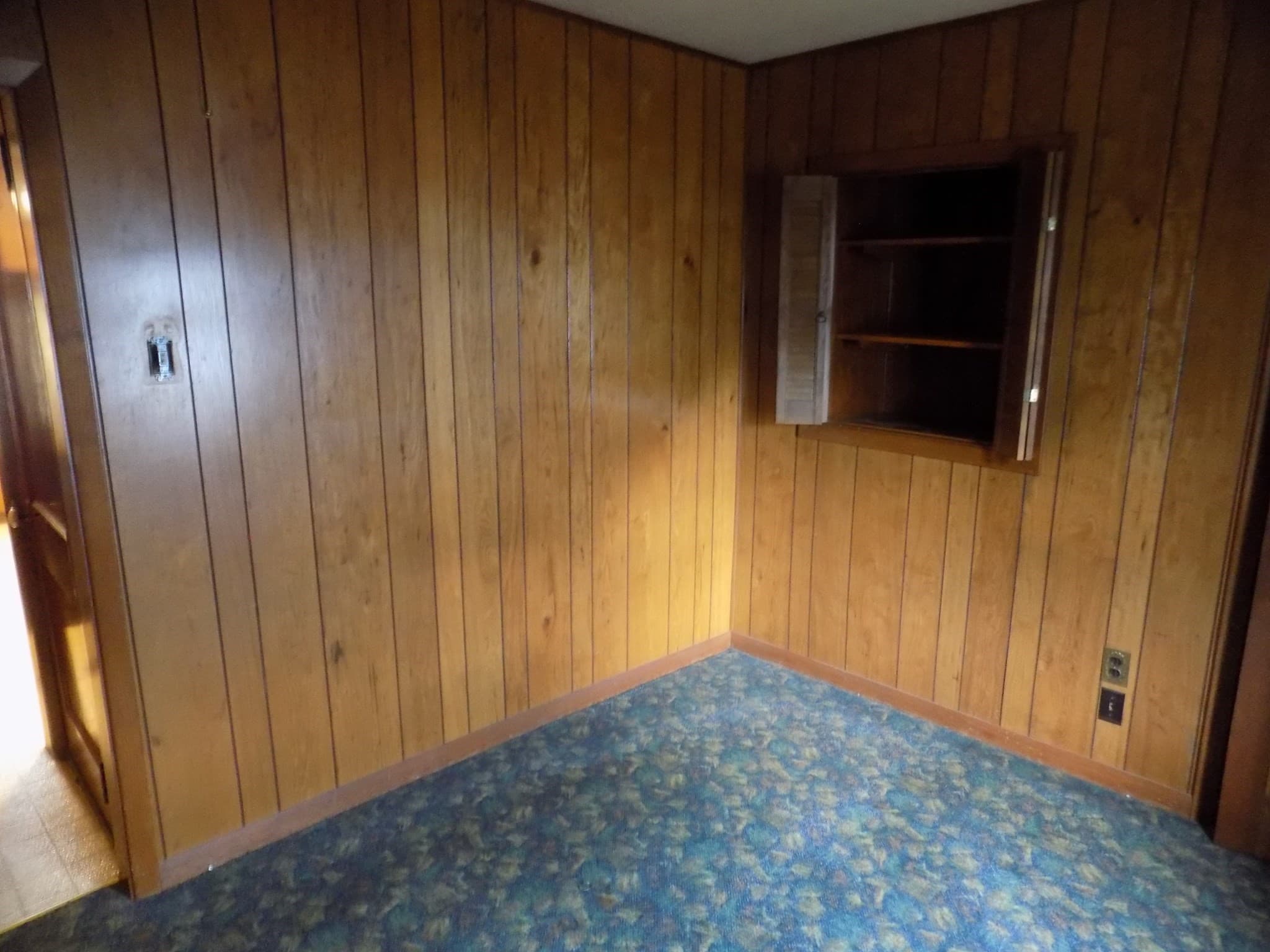 Single Family Residence at 1346 President Ave., Fall River MA 02720, Fall River, photo 15 of 38