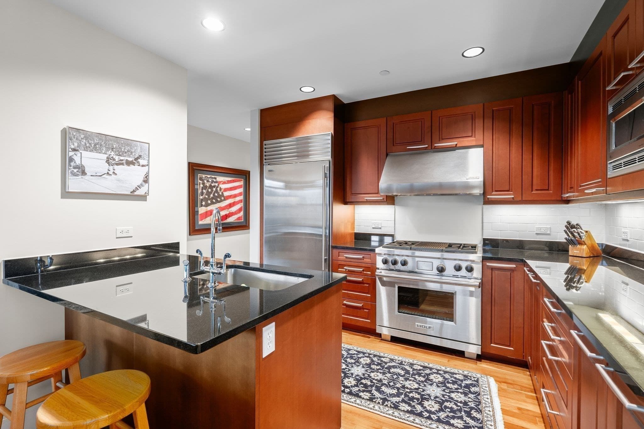 Condominium at 2400 Beacon # 404, Boston MA 02467, Boston, photo 17 of 42