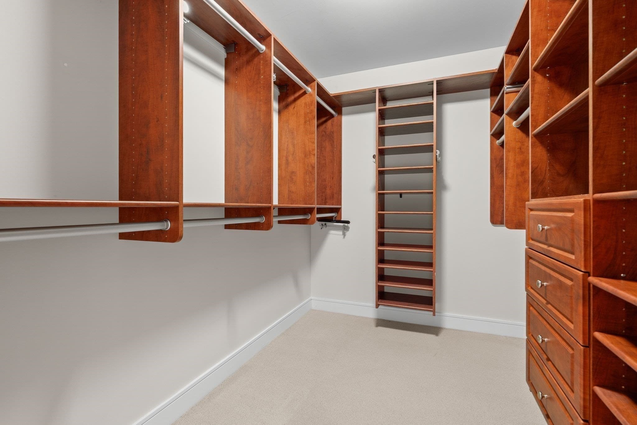 Condominium at 2400 Beacon # 404, Boston MA 02467, Boston, photo 30 of 42