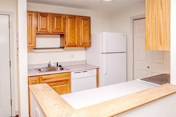 Stock Cooperative at 150 Staniford Street # 505, Boston MA 02114, Boston, photo 7 of 13