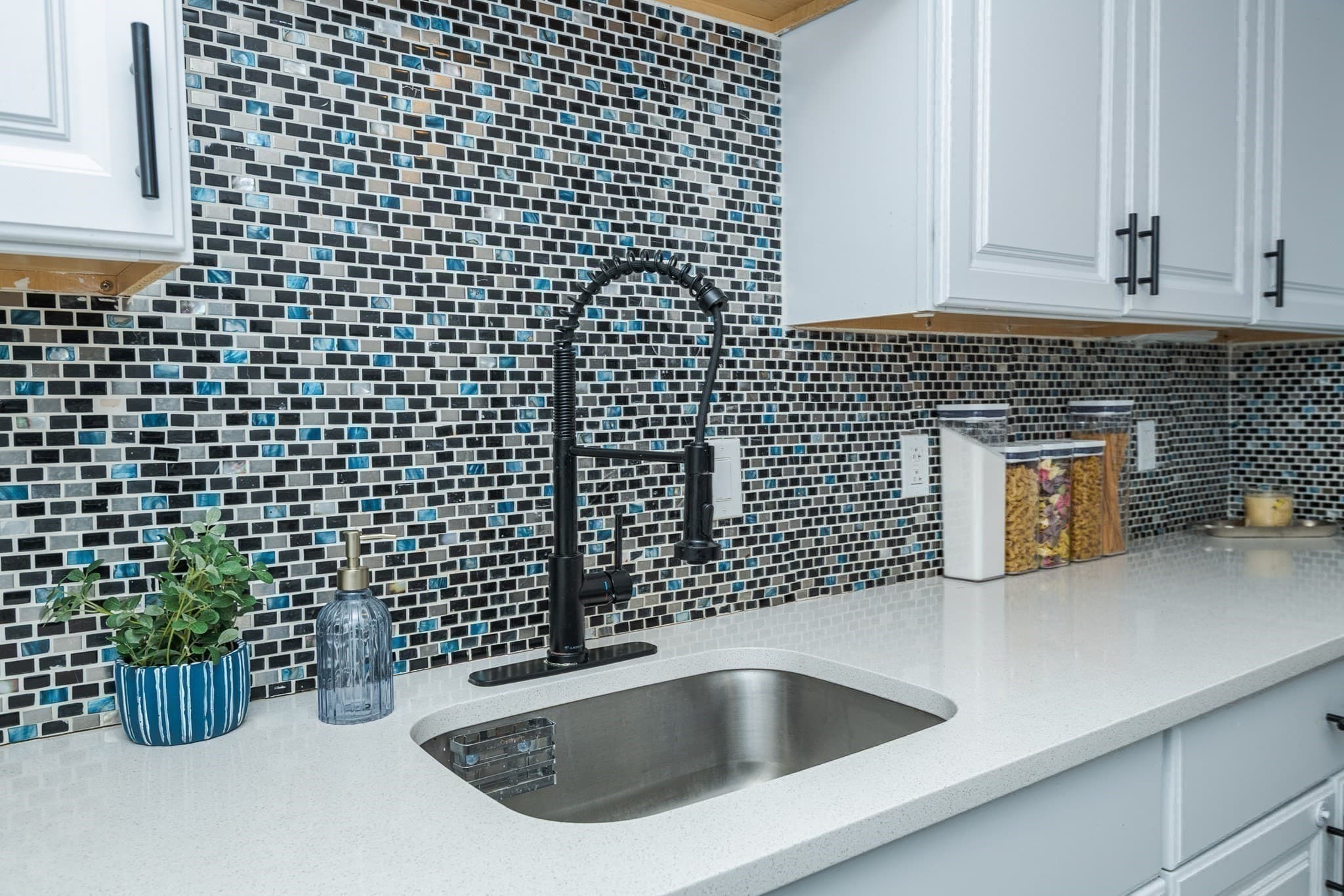 Condominium at 100 Boatswains Way # 510, Chelsea MA 02150, Chelsea, photo 12 of 41