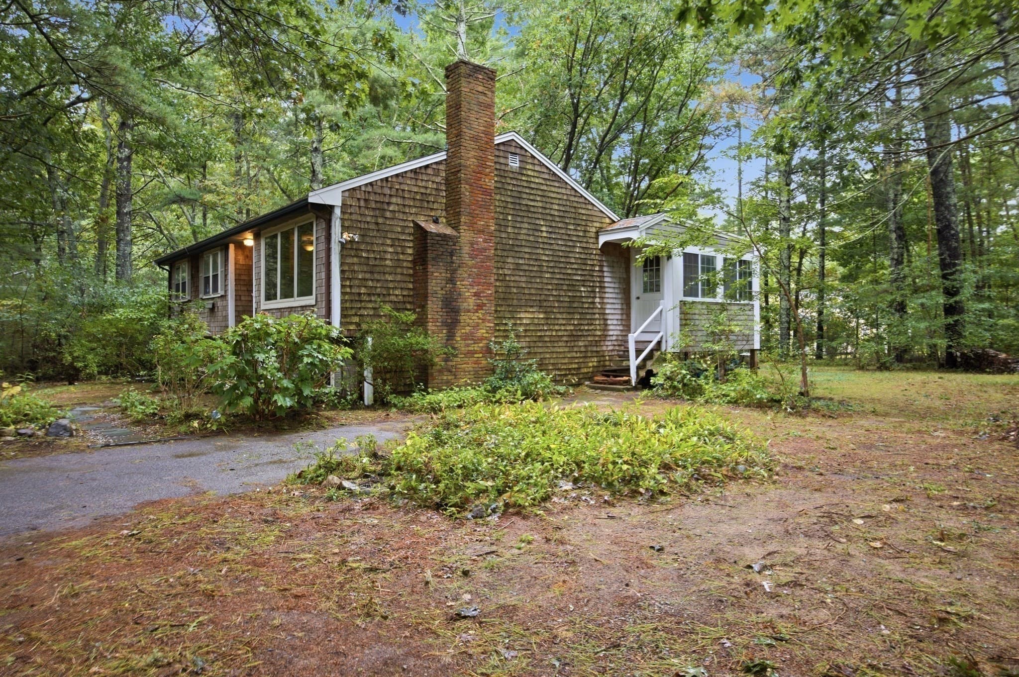 Single Family Residence at 707 Mayflower St, Duxbury MA 02332, Duxbury, photo 3 of 31