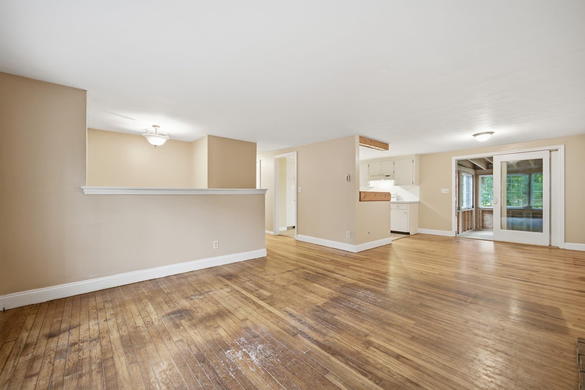 Single Family Residence at 707 Mayflower St, Duxbury MA 02332, Duxbury, photo 9 of 31