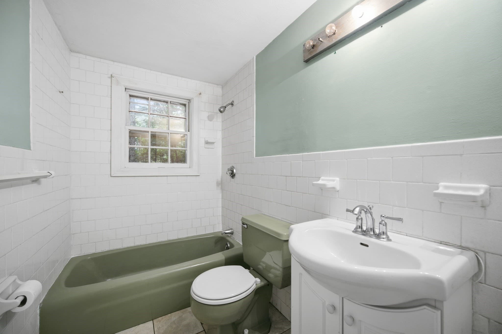 Single Family Residence at 707 Mayflower St, Duxbury MA 02332, Duxbury, photo 18 of 31
