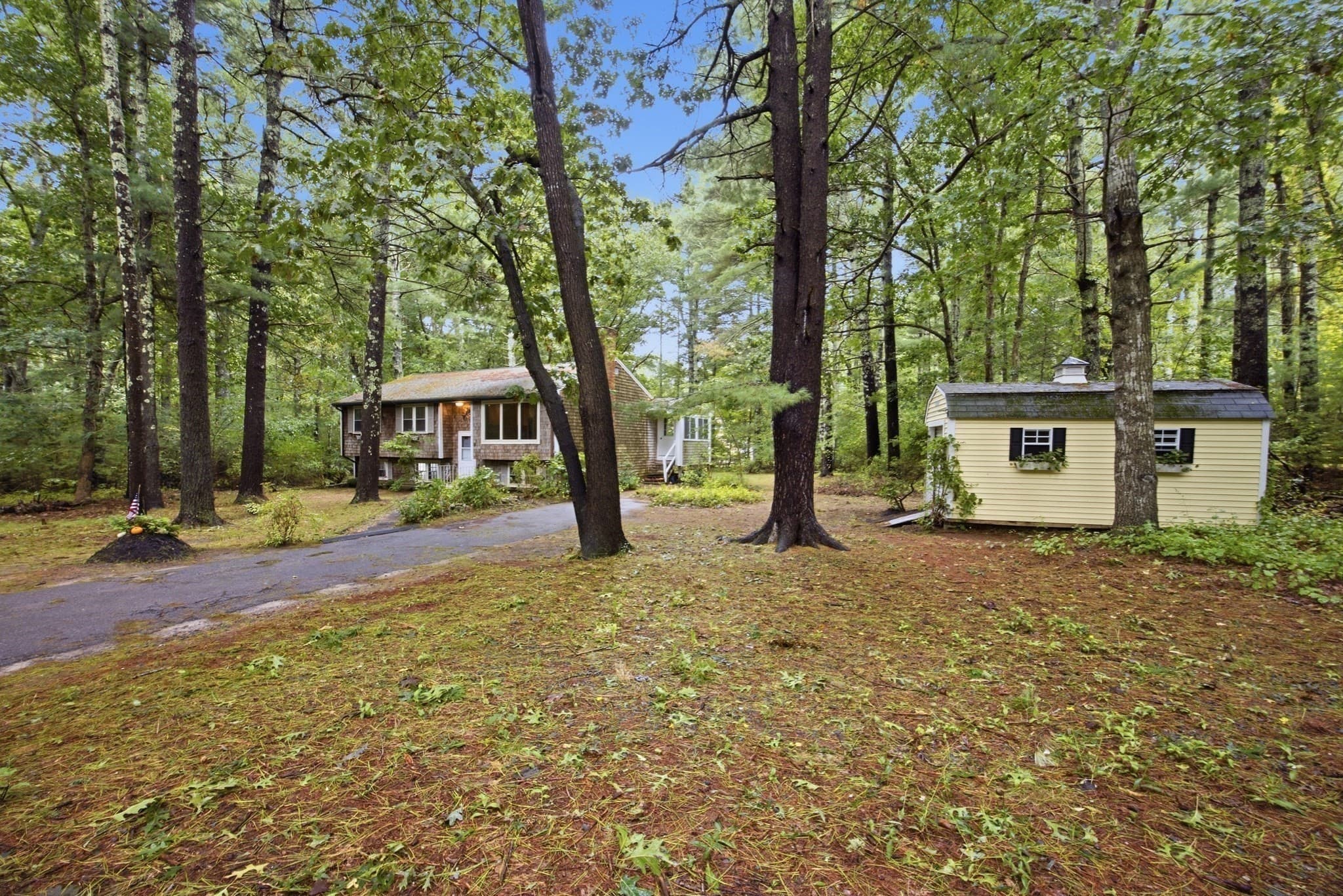 Single Family Residence at 707 Mayflower St, Duxbury MA 02332, Duxbury, photo 4 of 31