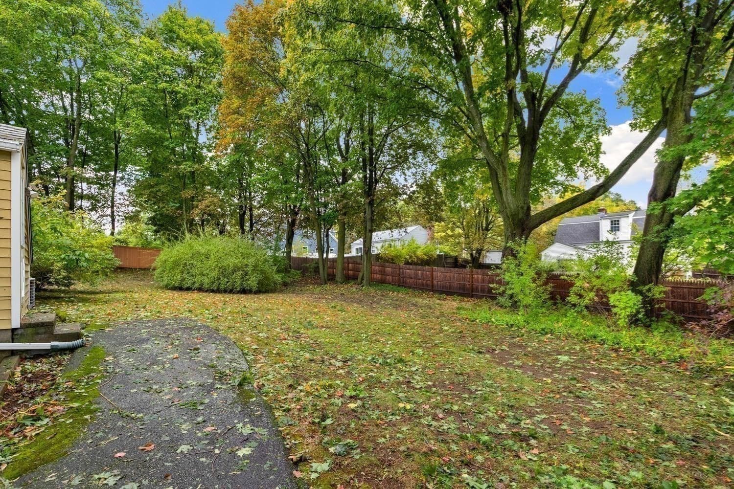 Single Family Residence at 80 Temple Road, Waltham MA 02452, photo 38 of 42