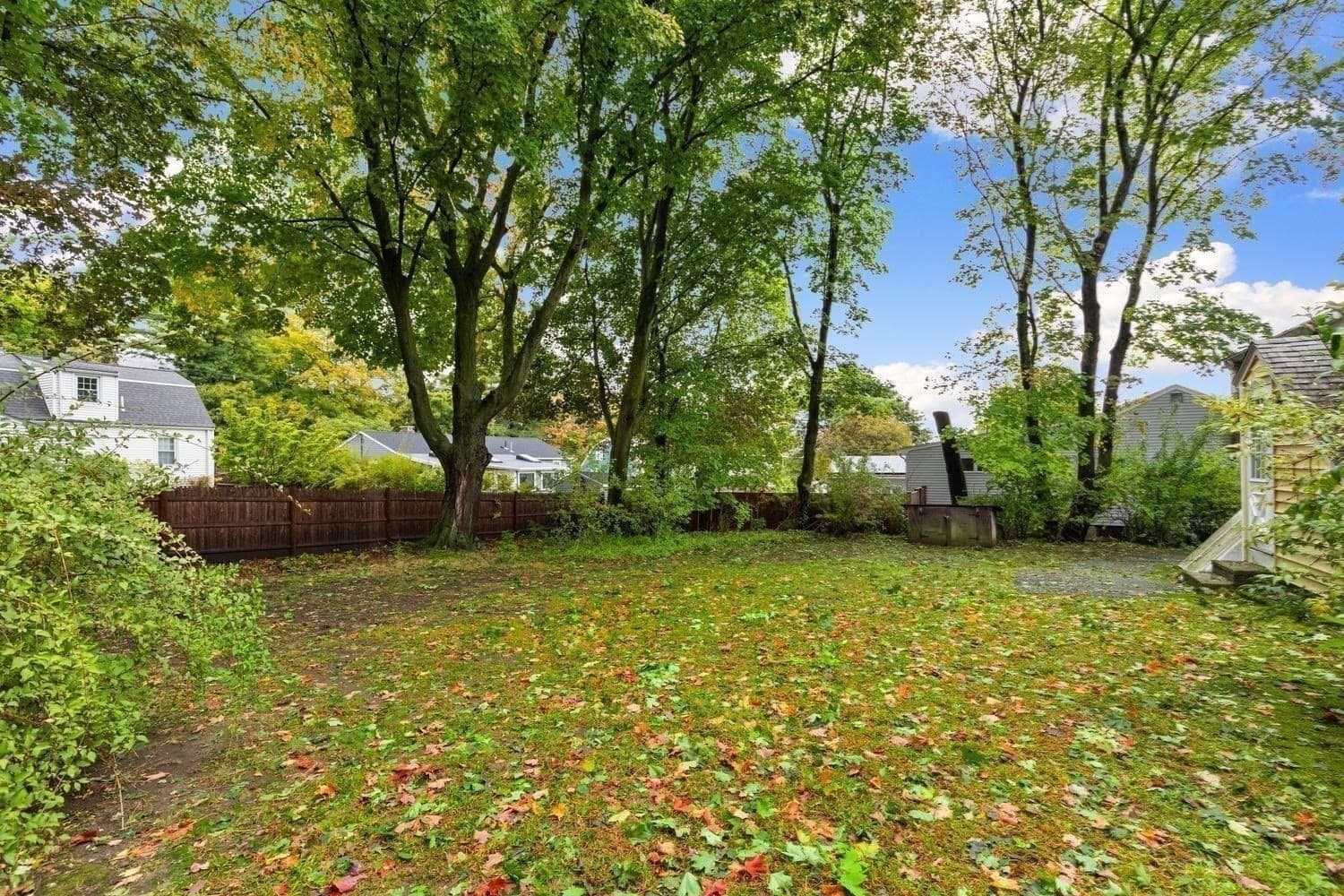 Single Family Residence at 80 Temple Road, Waltham MA 02452, photo 37 of 42