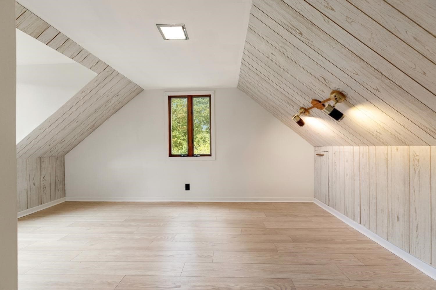 Single Family Residence at 80 Temple Road, Waltham MA 02452, photo 31 of 42