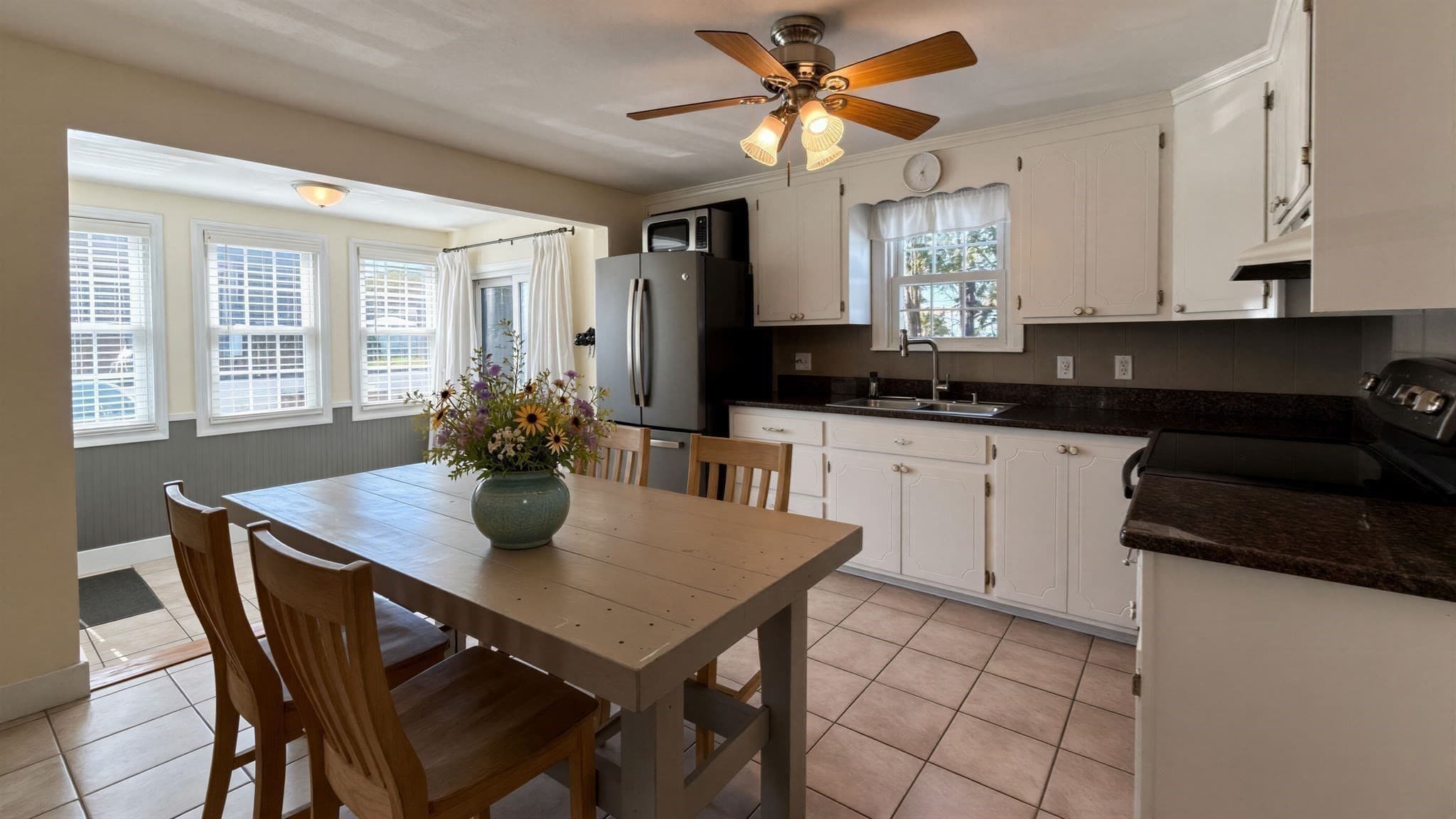 Single Family Residence at 211 Holyoke St, Ludlow MA 01056, Ludlow, photo 32 of 42