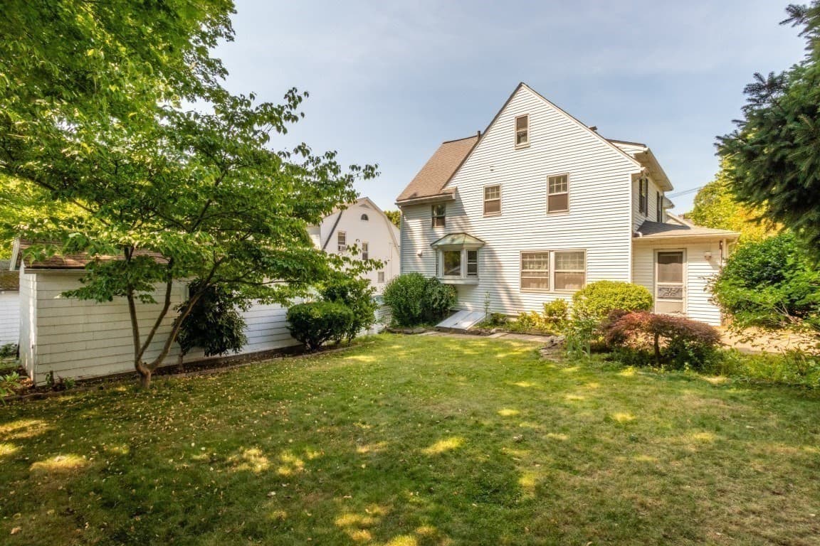 Single Family Residence at 142 Jackson St, Newton MA 02459, Newton, photo 32 of 36