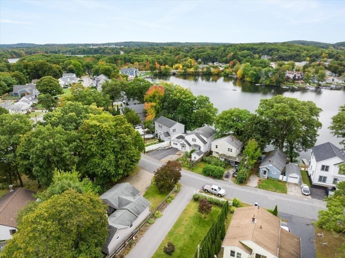 Single Family Residence at 18 Bay View Dr, Shrewsbury MA 01545, Shrewsbury, photo 16 of 23
