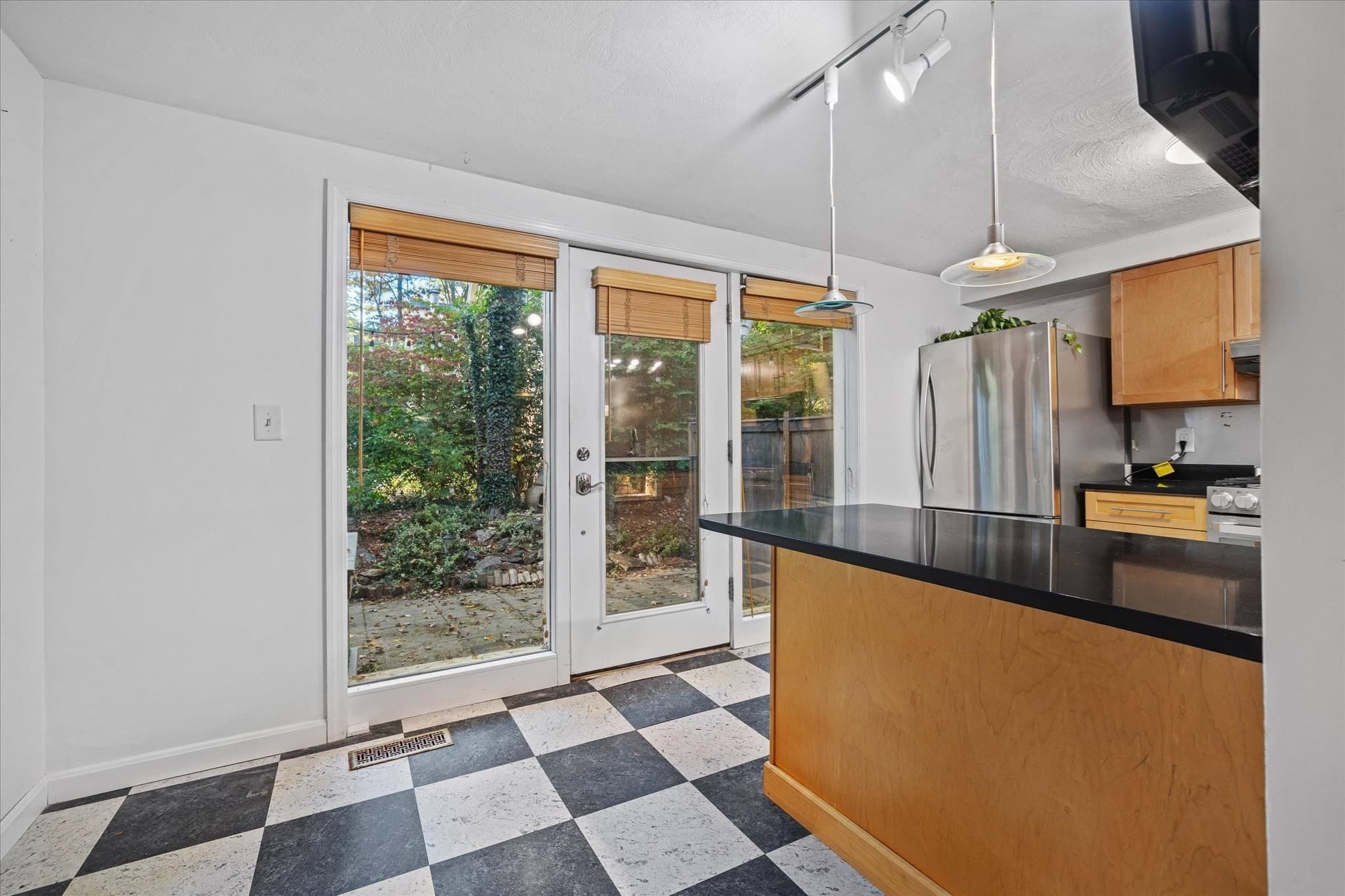 Condominium at 111 Brigham St # 11B, Hudson MA 01749, Hudson, photo 17 of 31