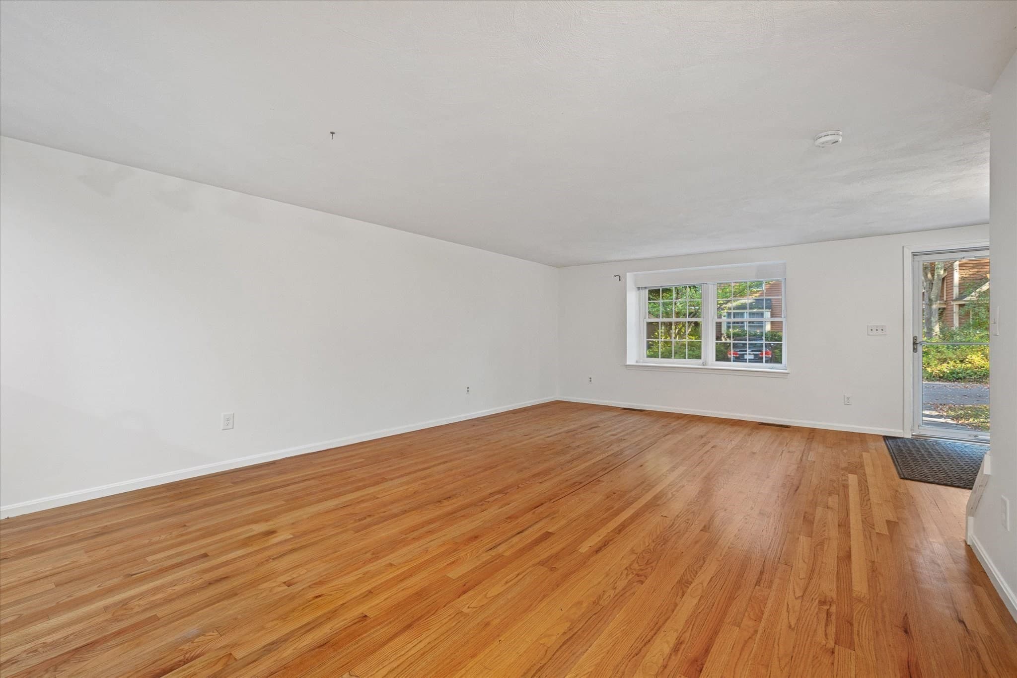 Condominium at 111 Brigham St # 11B, Hudson MA 01749, Hudson, photo 11 of 31
