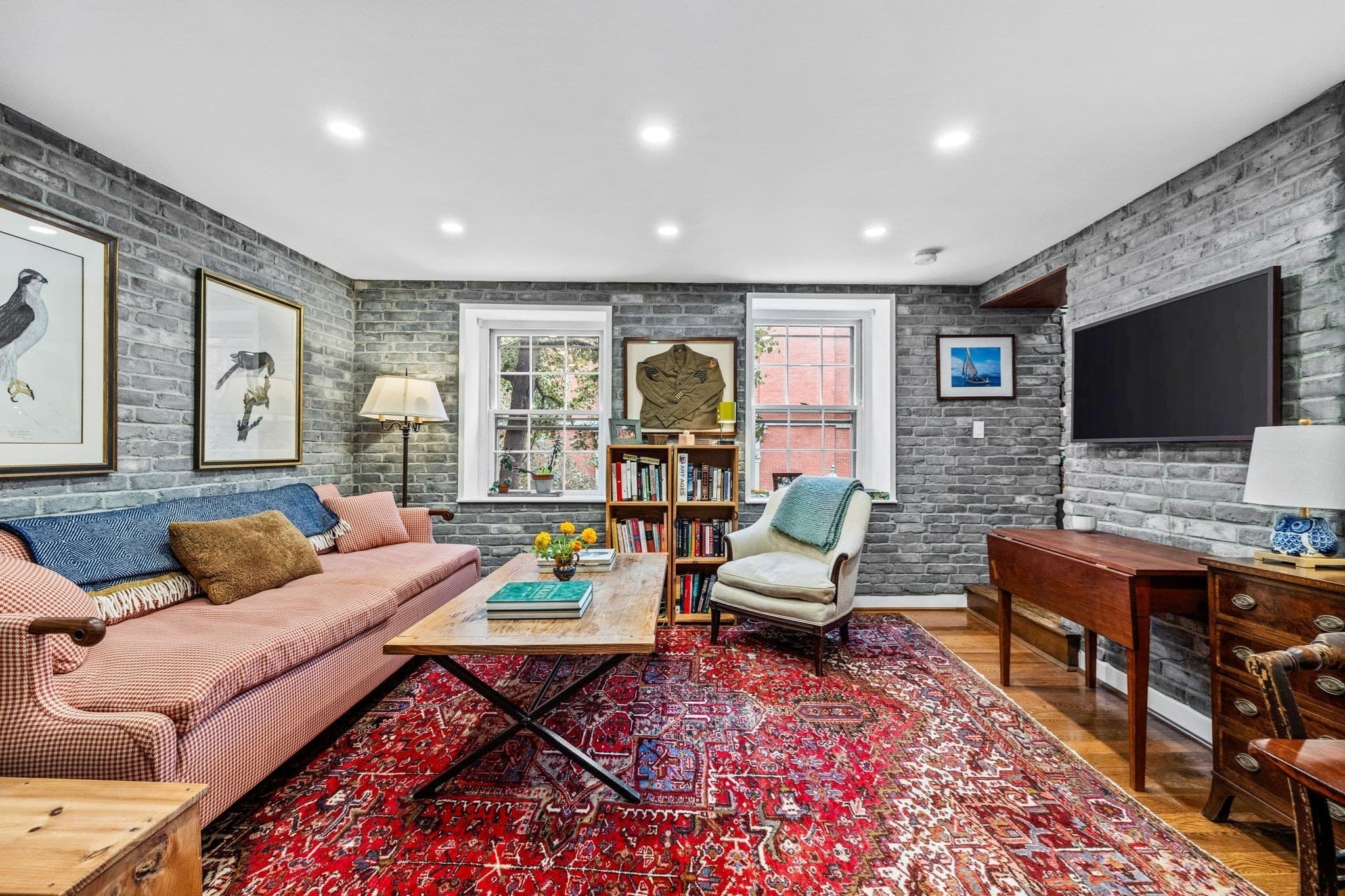 Condominium at 65 Pinckney St # 2, Boston MA 02114, Boston, photo 3 of 11