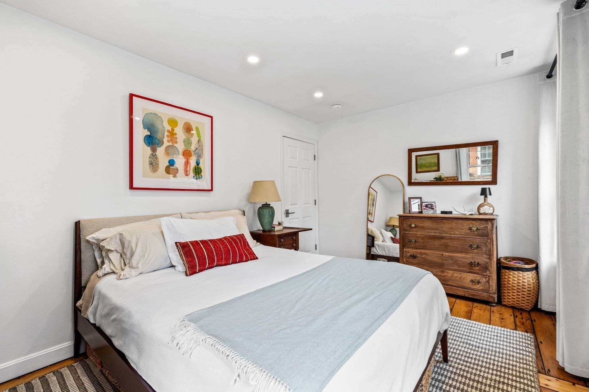 Condominium at 65 Pinckney St # 2, Boston MA 02114, Boston, photo 9 of 11