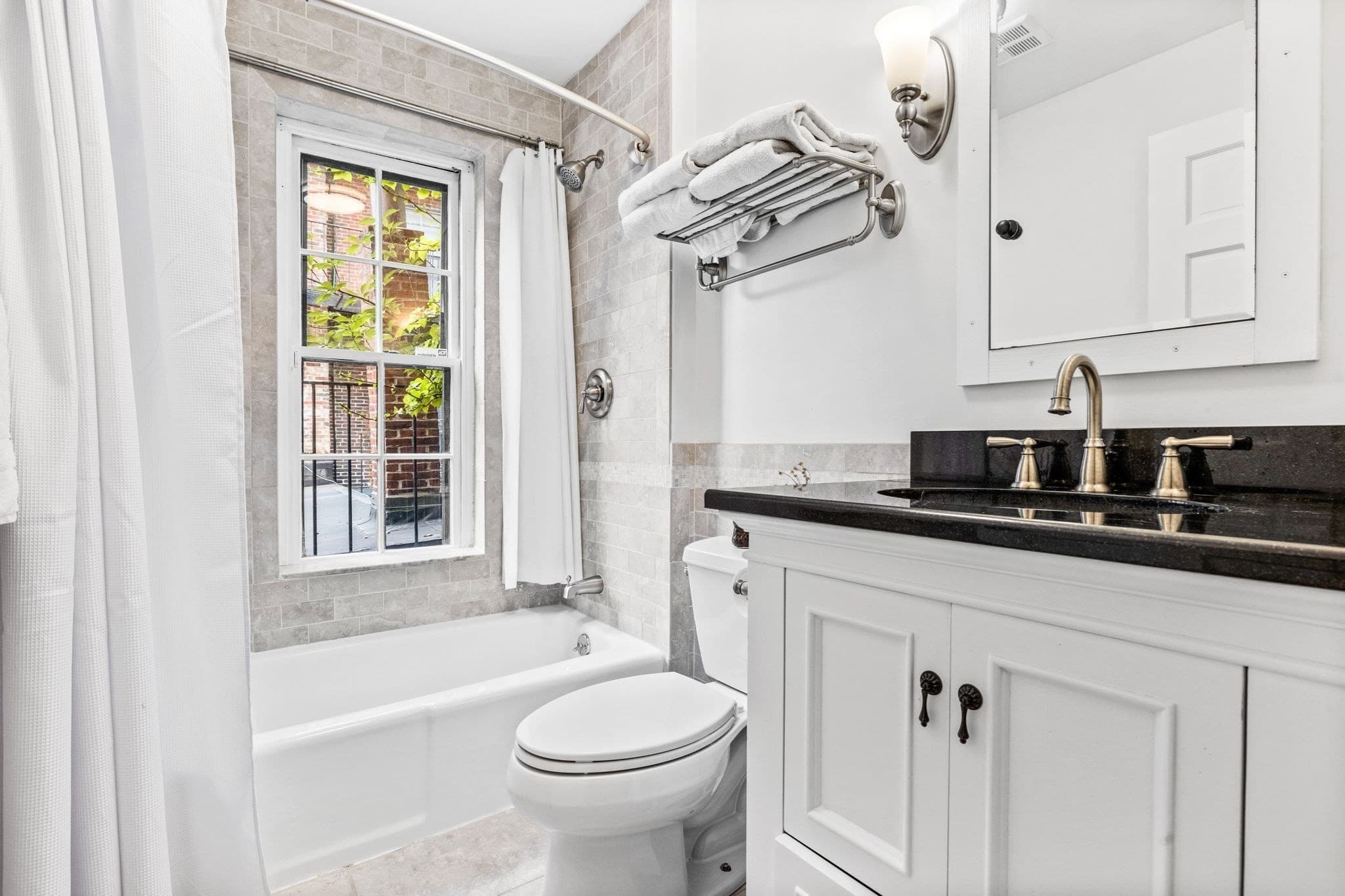 Condominium at 65 Pinckney St # 2, Boston MA 02114, Boston, photo 11 of 11