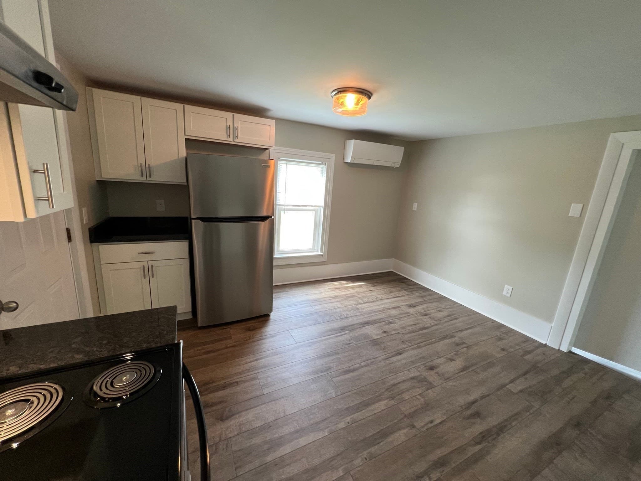 3 Family at 122 S Silver Ln, Sunderland MA 01375, photo 28 of 42
