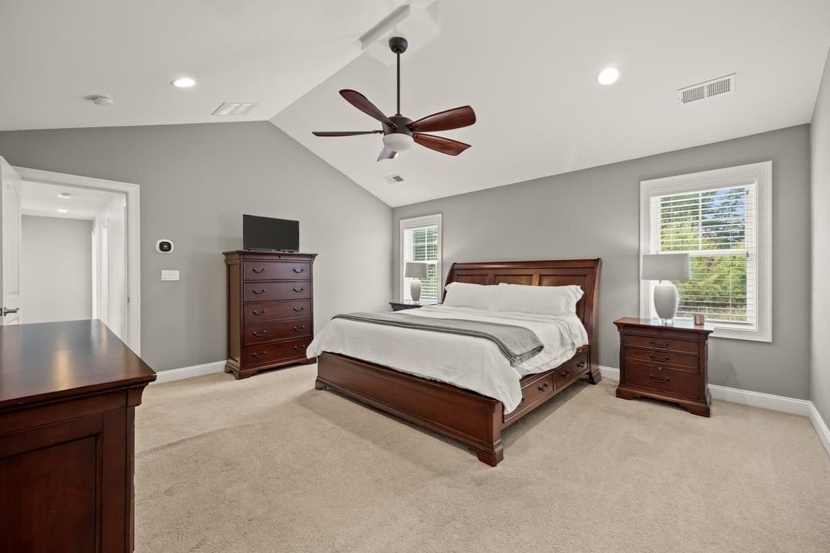 Single Family Residence at 4 Oxbow Dr, Plainville MA 02762, Plainville, photo 28 of 41