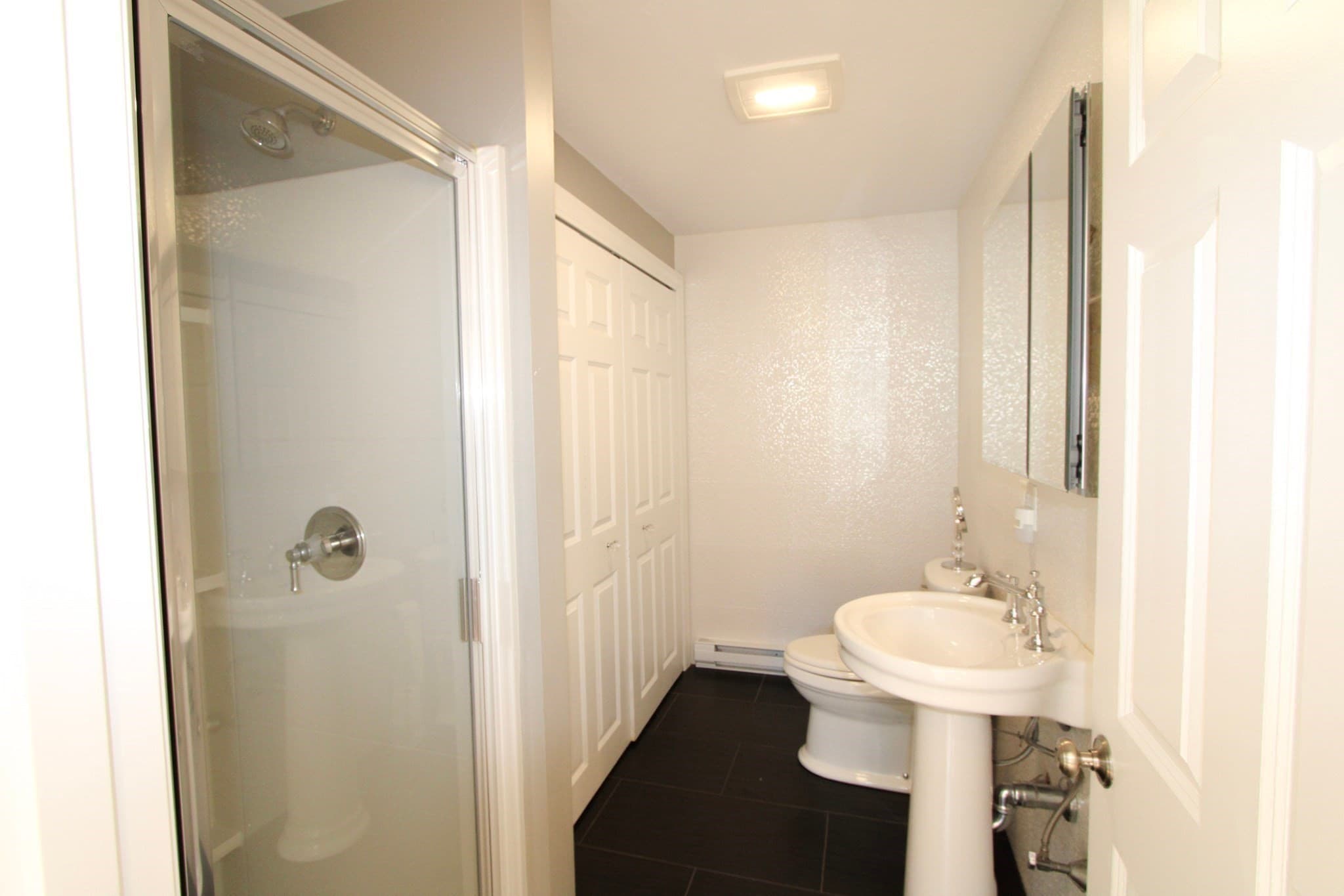 Single Family Residence at 31 Governor Andrew Road, Hingham MA 02043, Hingham, photo 6 of 36