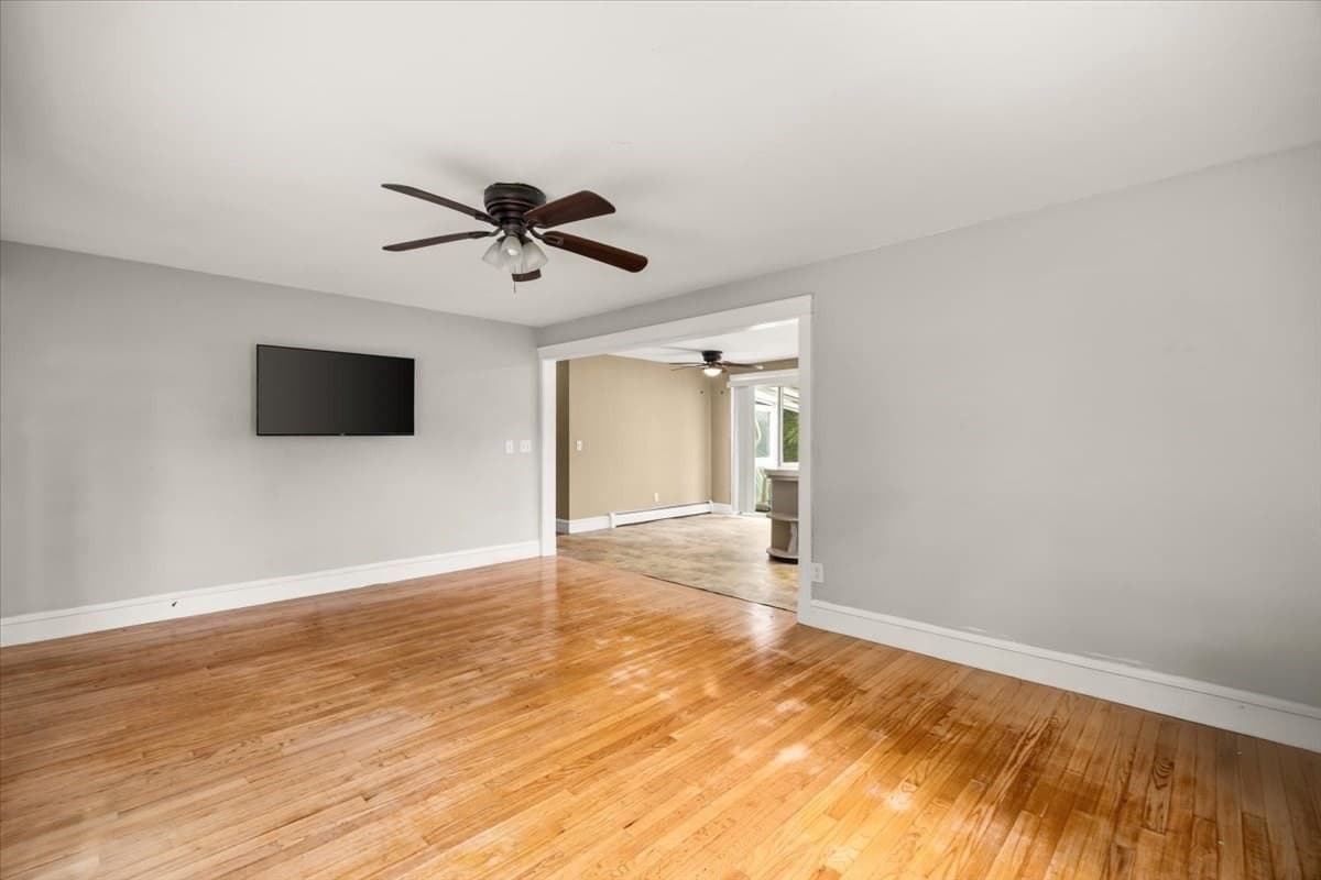 Single Family Residence at 1189 Bark St, Swansea MA 02777, Swansea, photo 6 of 24