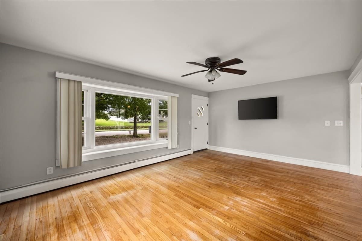 Single Family Residence at 1189 Bark St, Swansea MA 02777, Swansea, photo 5 of 24