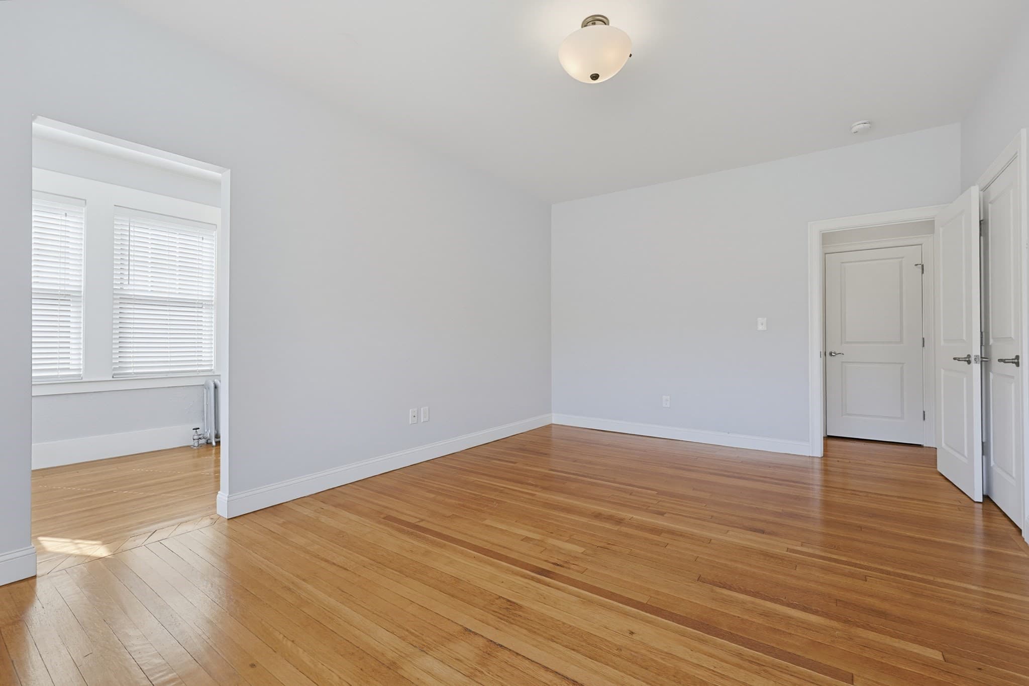 2 Family - 2 Units Up/Down at 91 Verndale St, Brookline MA 02446, Brookline, photo 23 of 41