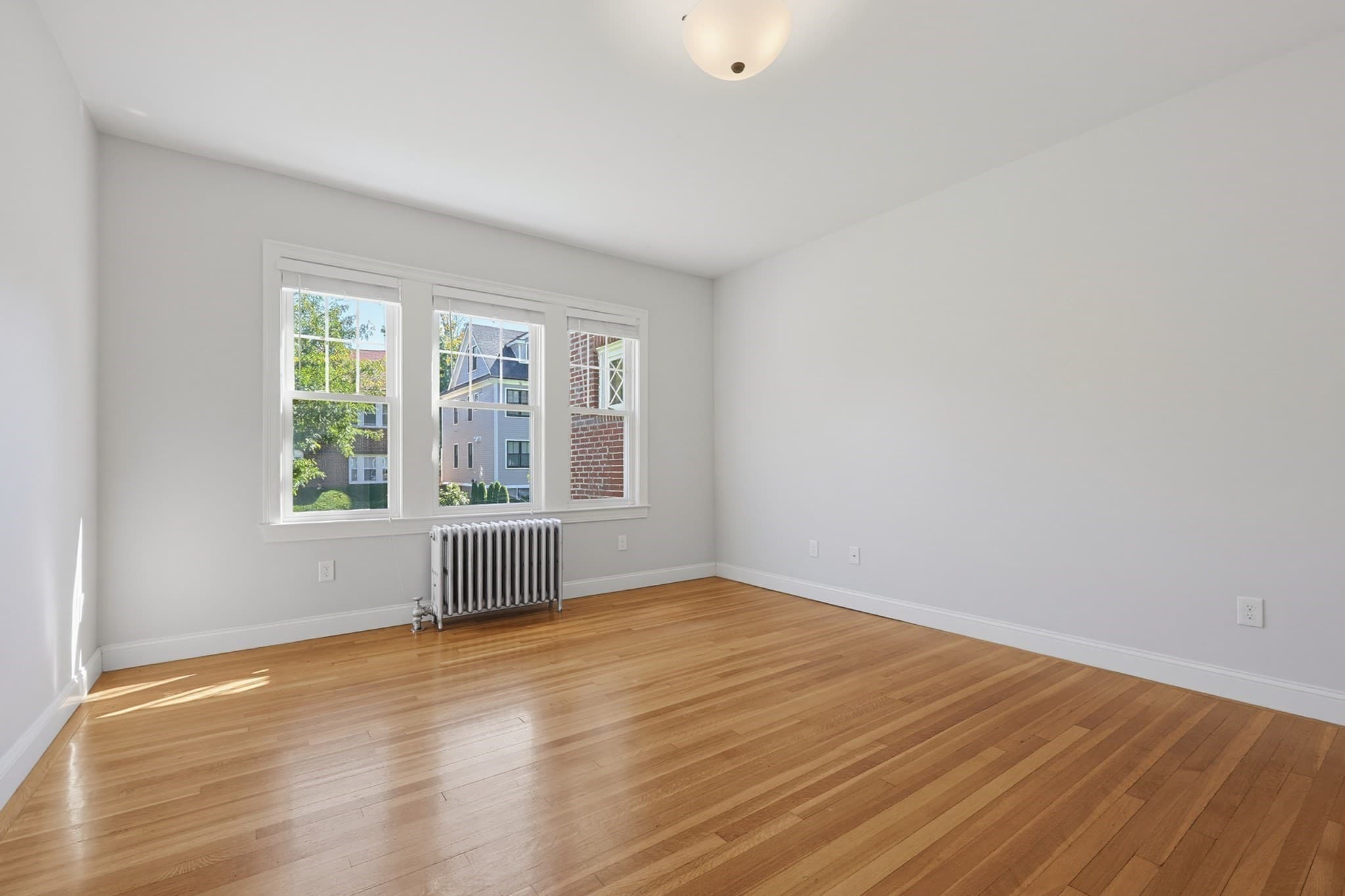 2 Family - 2 Units Up/Down at 91 Verndale St, Brookline MA 02446, Brookline, photo 16 of 41