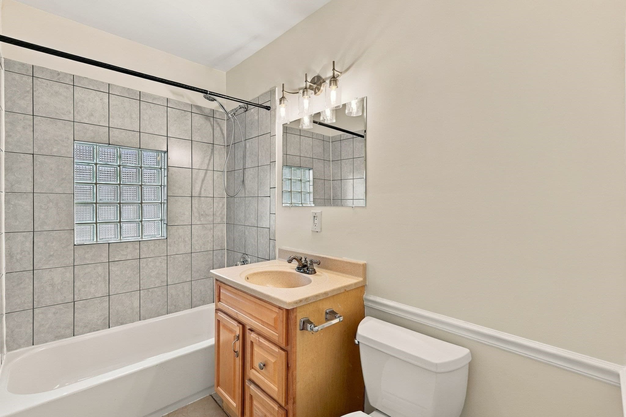 Condominium at 22-24 Estrella St # 1, Boston MA 02130, Boston, photo 21 of 36