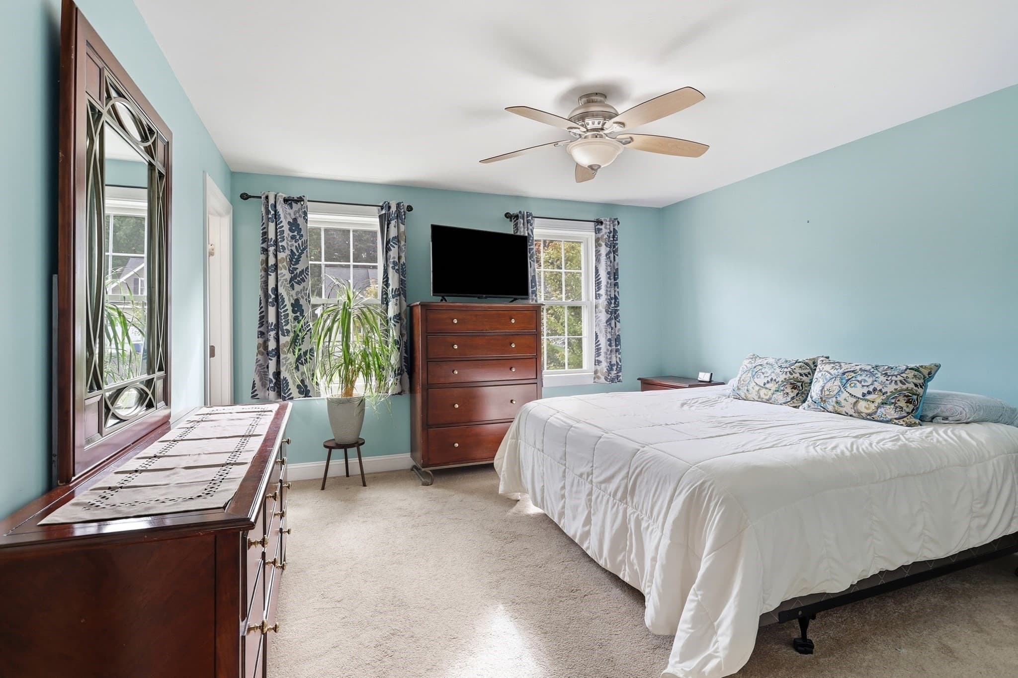 Single Family Residence at 97 Sawtelle Rd, Leominster MA 01453, Leominster, photo 12 of 26