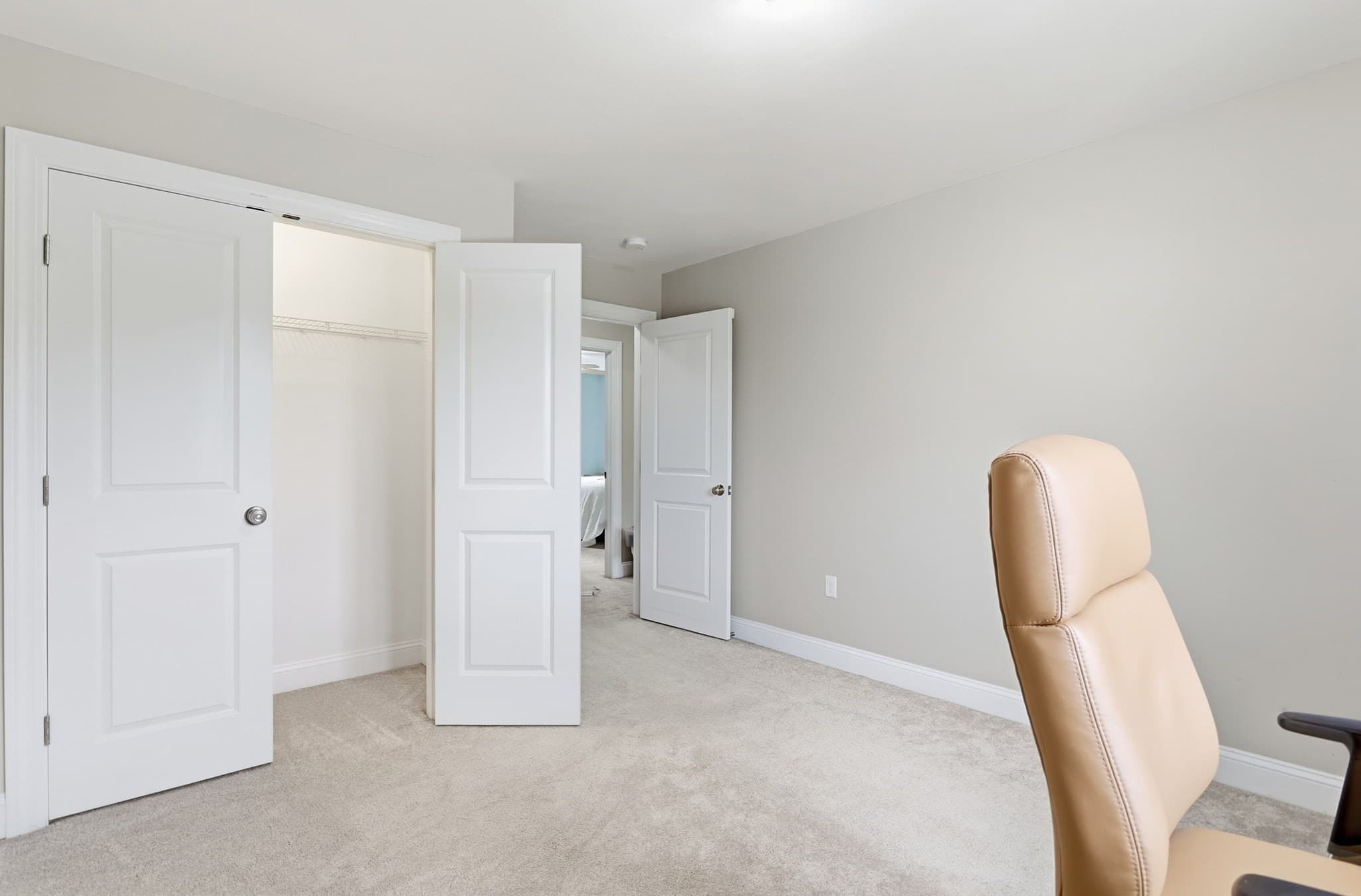 Single Family Residence at 97 Sawtelle Rd, Leominster MA 01453, Leominster, photo 18 of 26