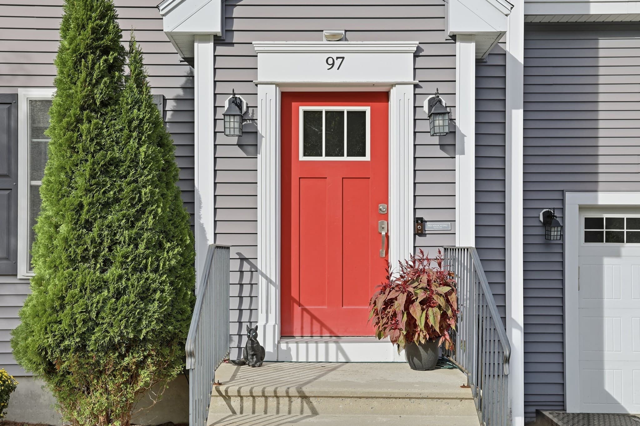 Single Family Residence at 97 Sawtelle Rd, Leominster MA 01453, Leominster, photo 4 of 26