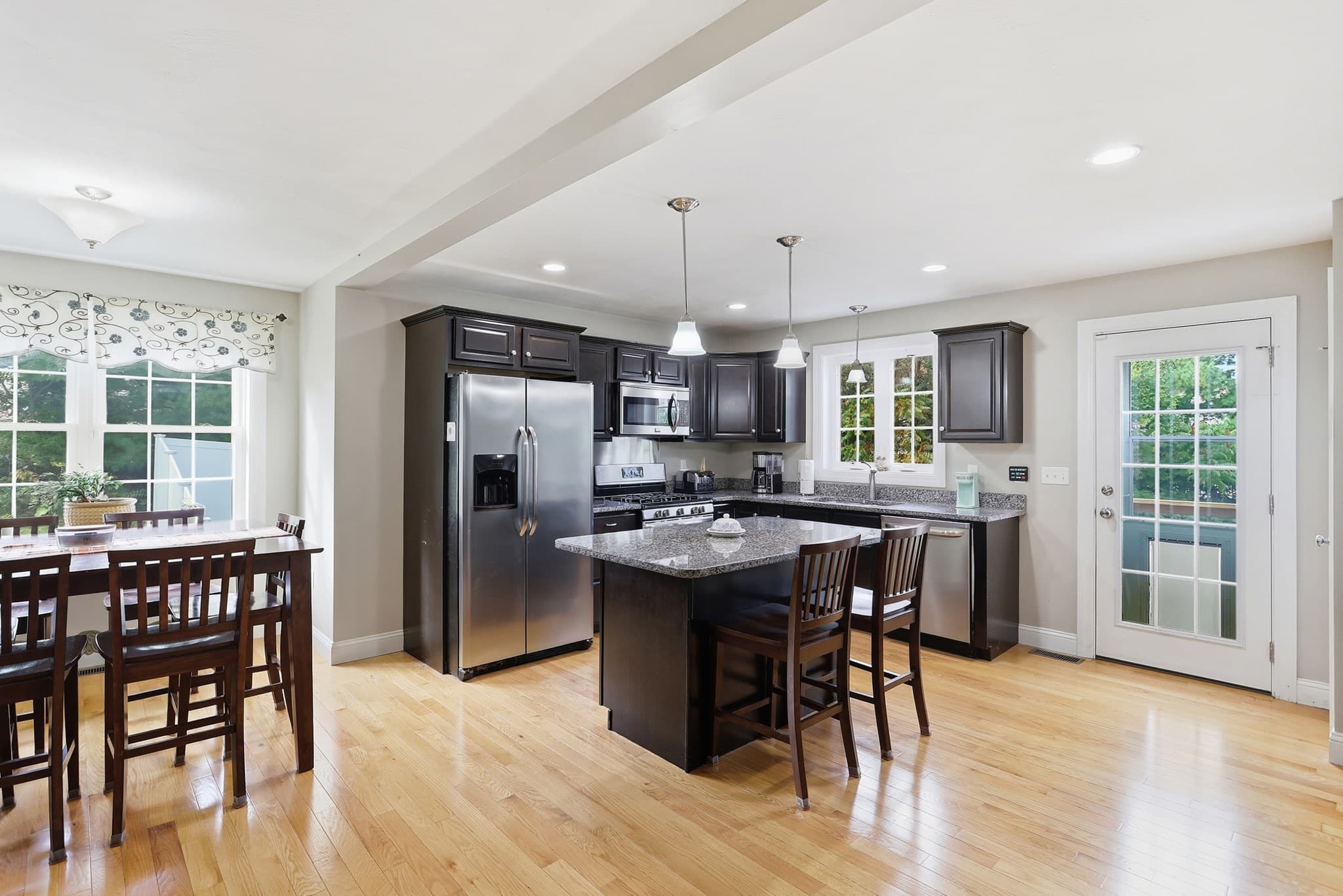 Single Family Residence at 97 Sawtelle Rd, Leominster MA 01453, Leominster, photo 8 of 26