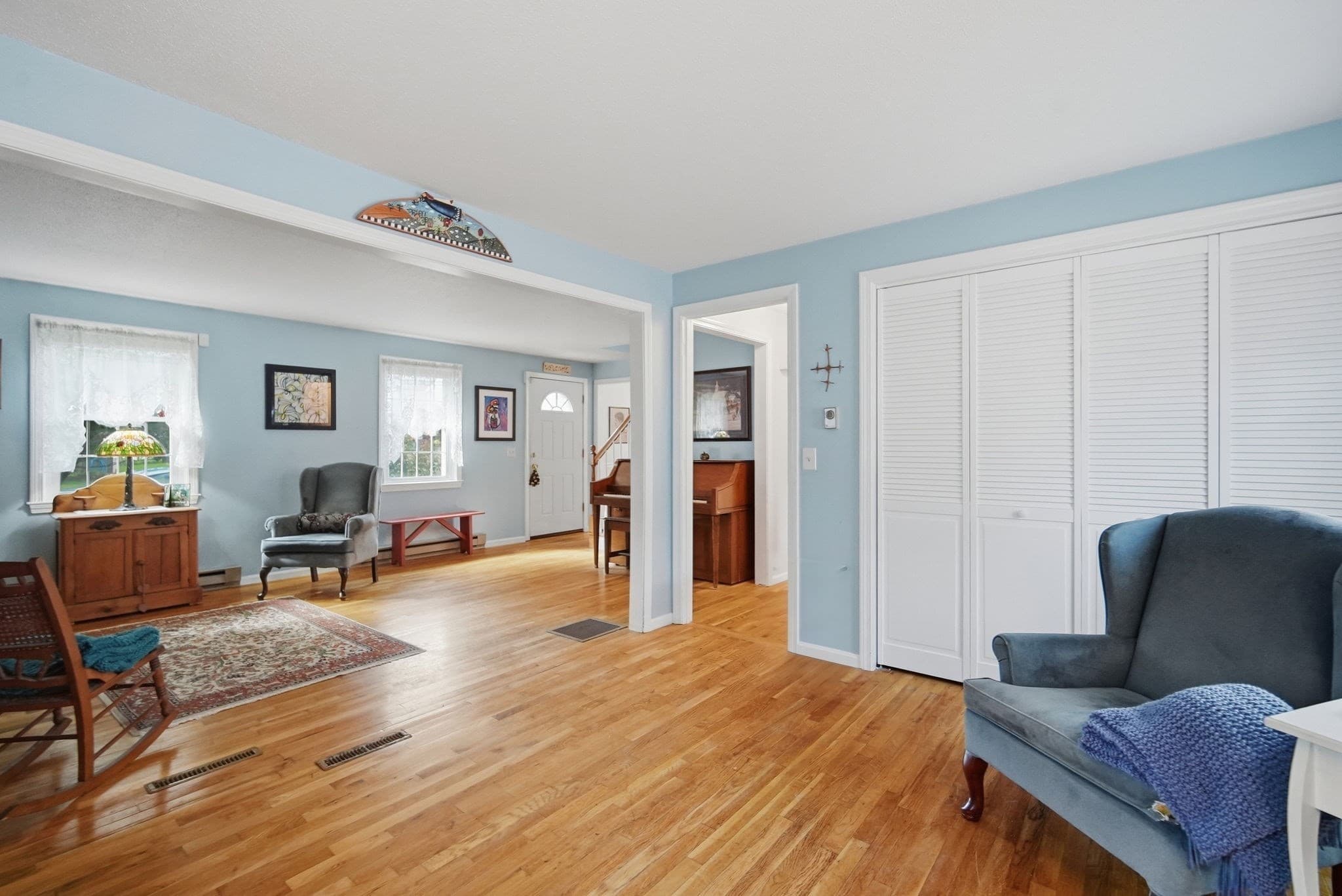 Single Family Residence at 24 Sedgelia Street, Springfield MA 01104, Springfield, photo 6 of 29