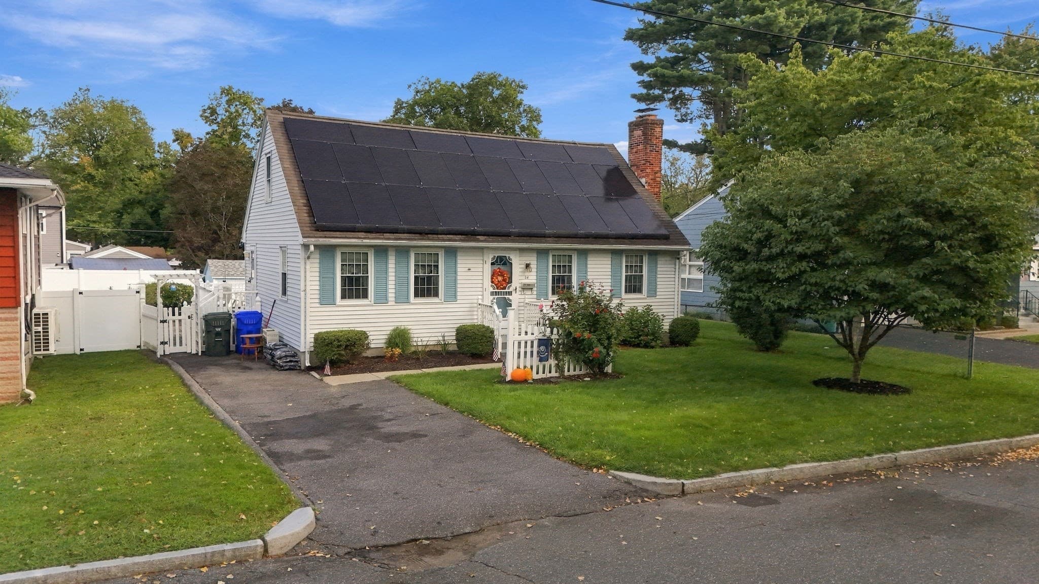 24 Sedgelia Street, Springfield MA 01104