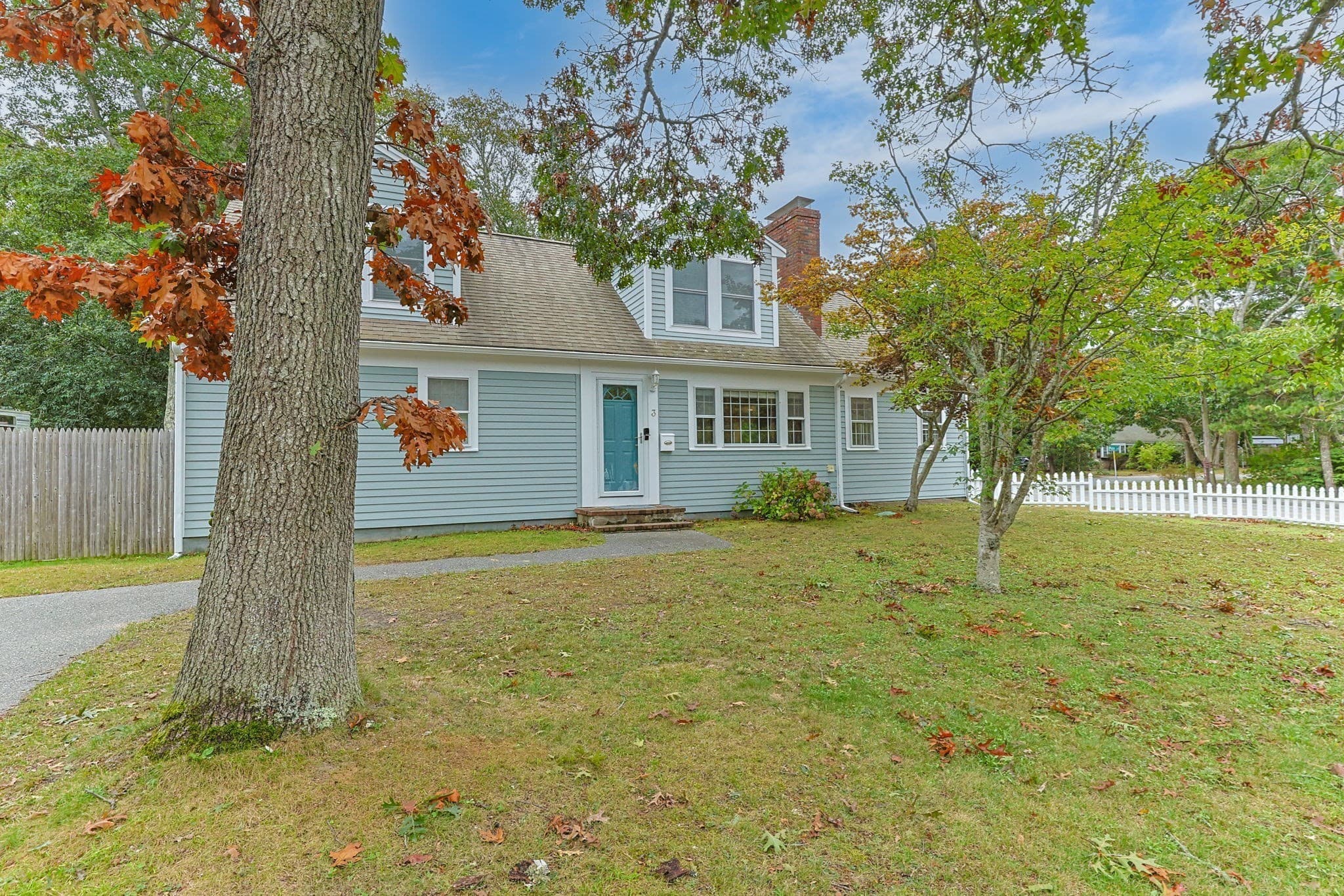 Single Family Residence at 3 Jupiter Ln, Yarmouth MA 02664, Yarmouth, photo 2 of 34