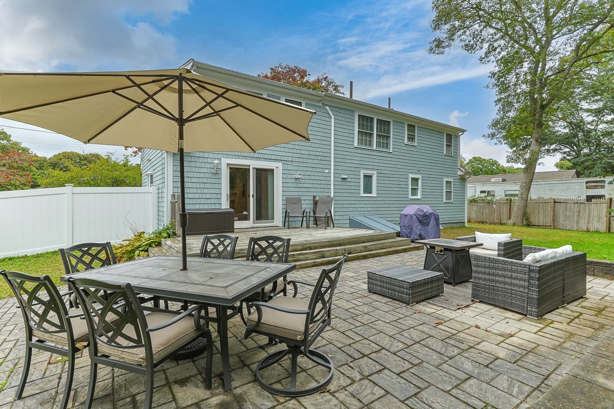 Single Family Residence at 3 Jupiter Ln, Yarmouth MA 02664, Yarmouth, photo 3 of 34