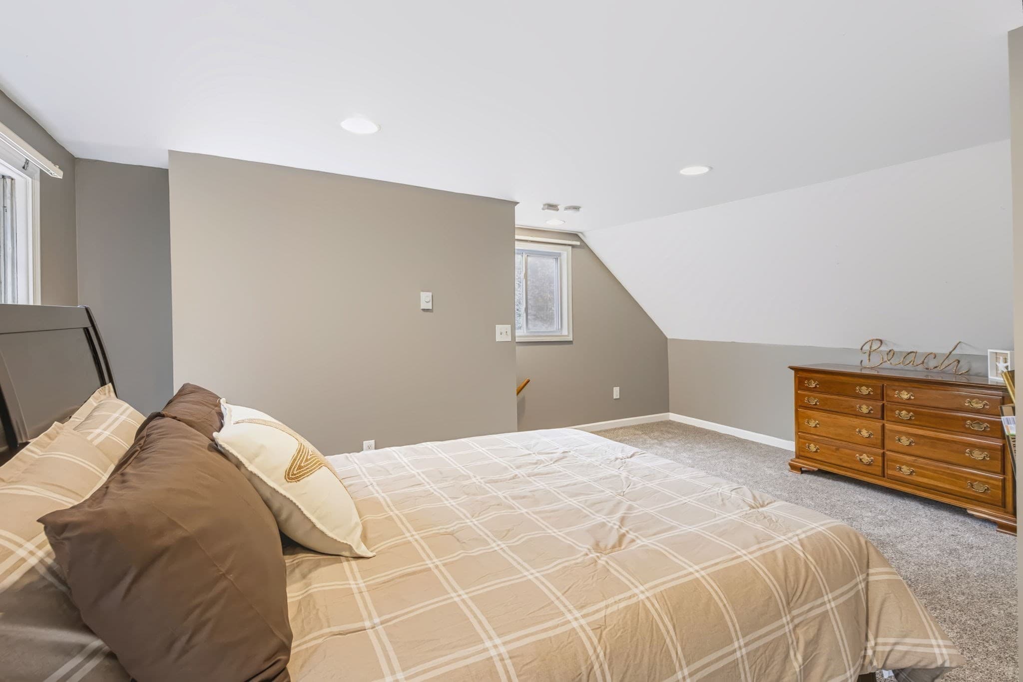 Single Family Residence at 3 Jupiter Ln, Yarmouth MA 02664, Yarmouth, photo 28 of 34