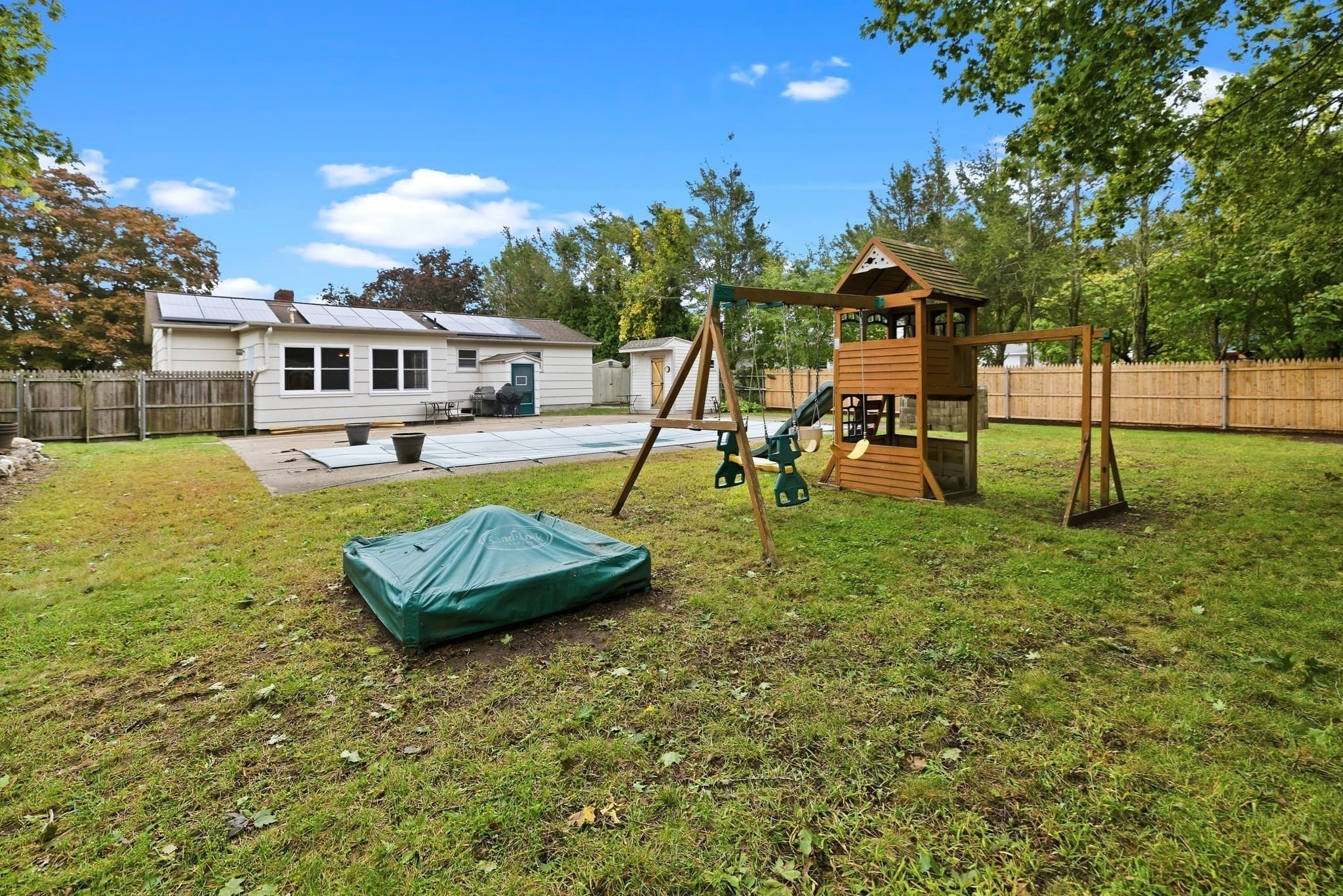 Single Family Residence at 15 Plante St, New Bedford MA 02745, New Bedford, photo 33 of 41