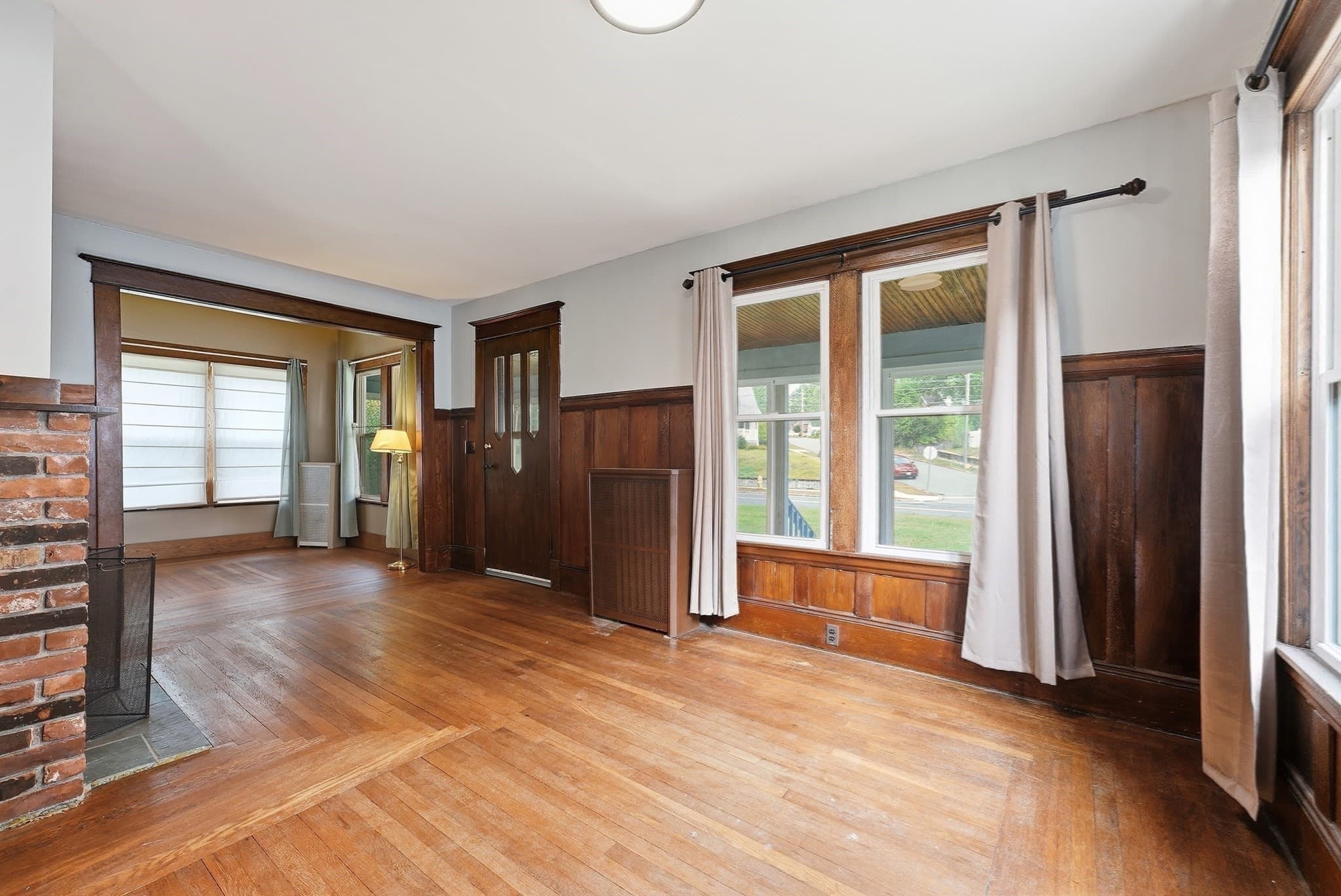 Single Family Residence at 102 Tiffany St, Springfield MA 01108, Springfield, photo 13 of 37