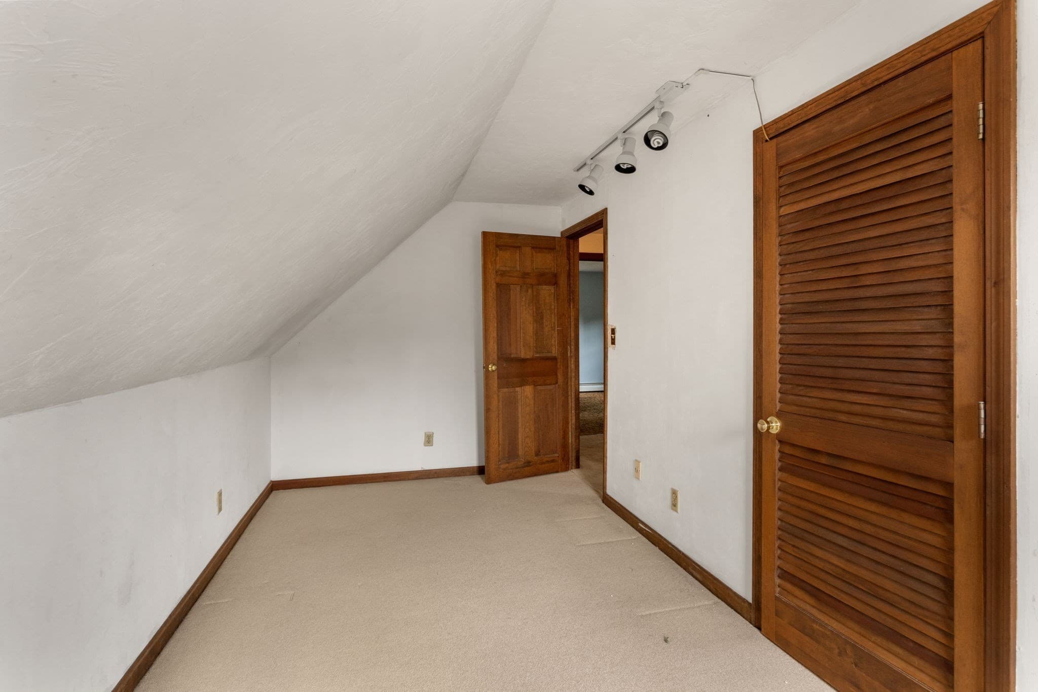Single Family Residence at 15 Plantation Rd, Plymouth MA 02360, Plymouth, photo 27 of 36