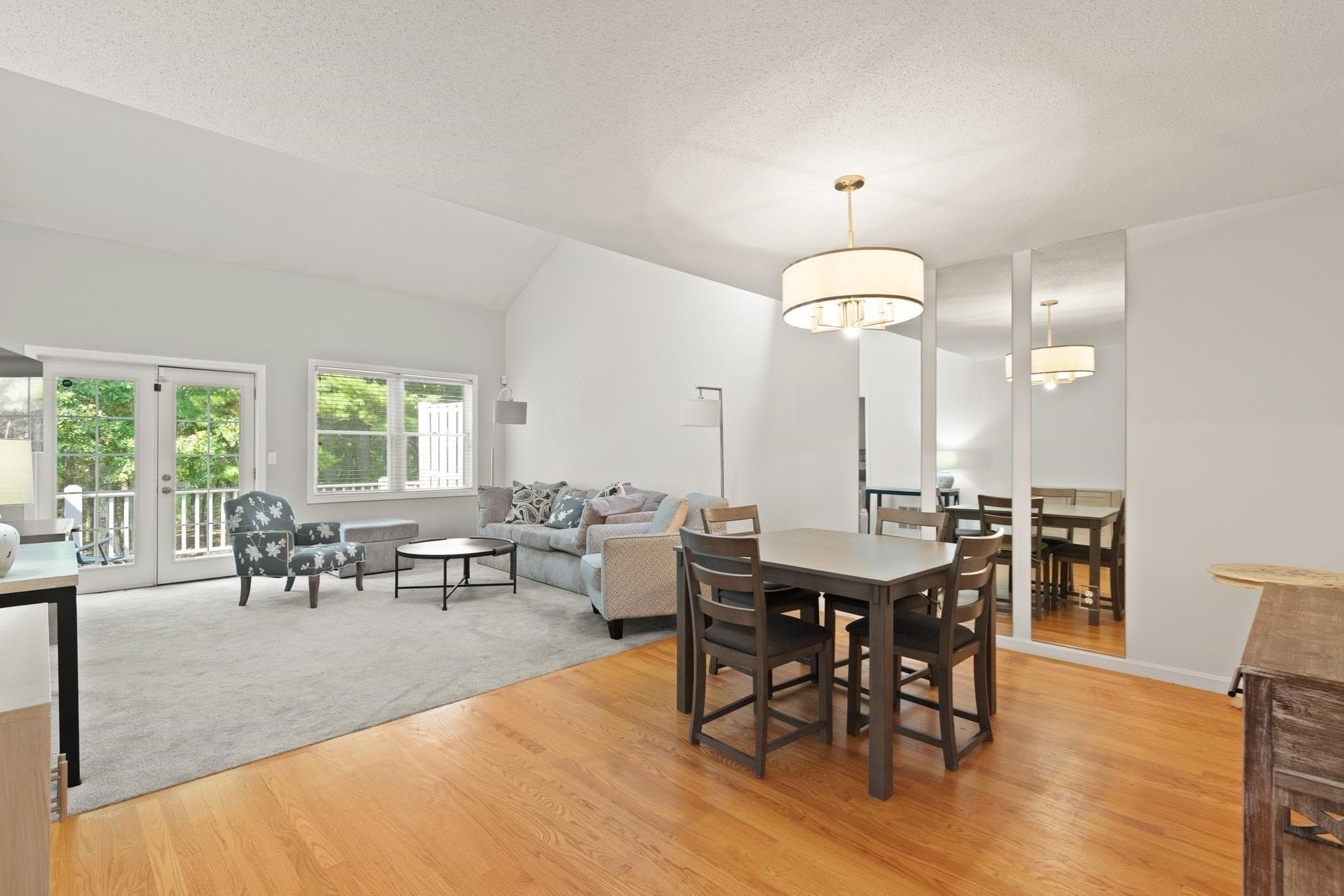 142 Cannon Forge Dr # 142, Foxboro MA 02035