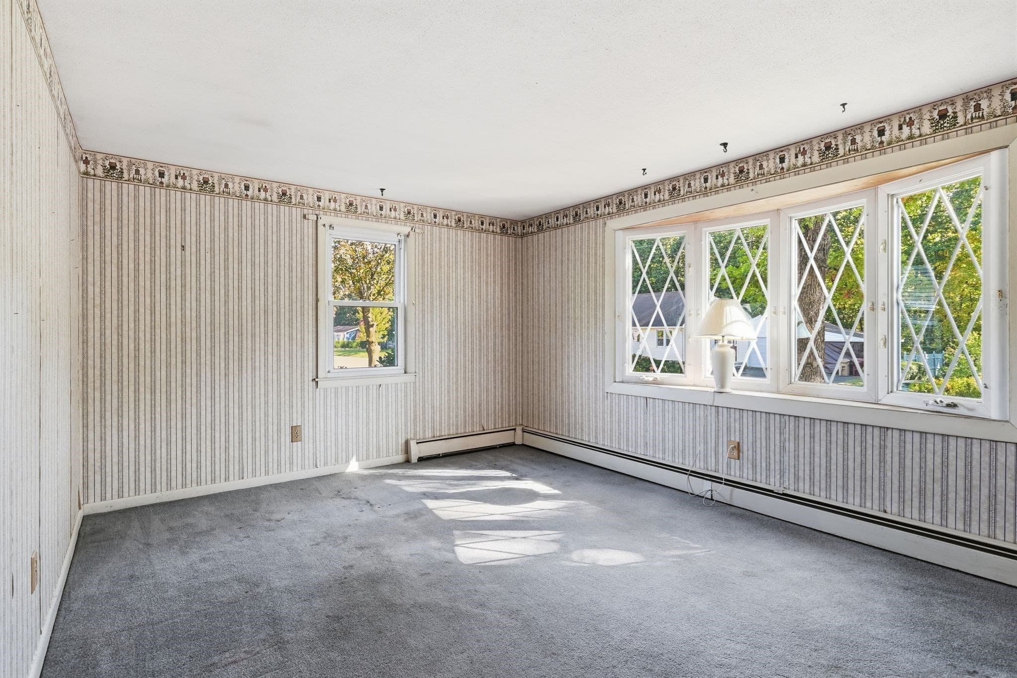 Single Family Residence at 172 Barna St, Ludlow MA 01056, Ludlow, photo 5 of 42