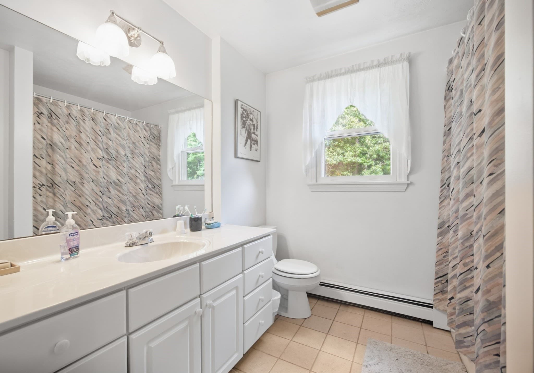 Single Family Residence at 307 Elm St, Kingston MA 02364, Kingston, photo 12 of 25