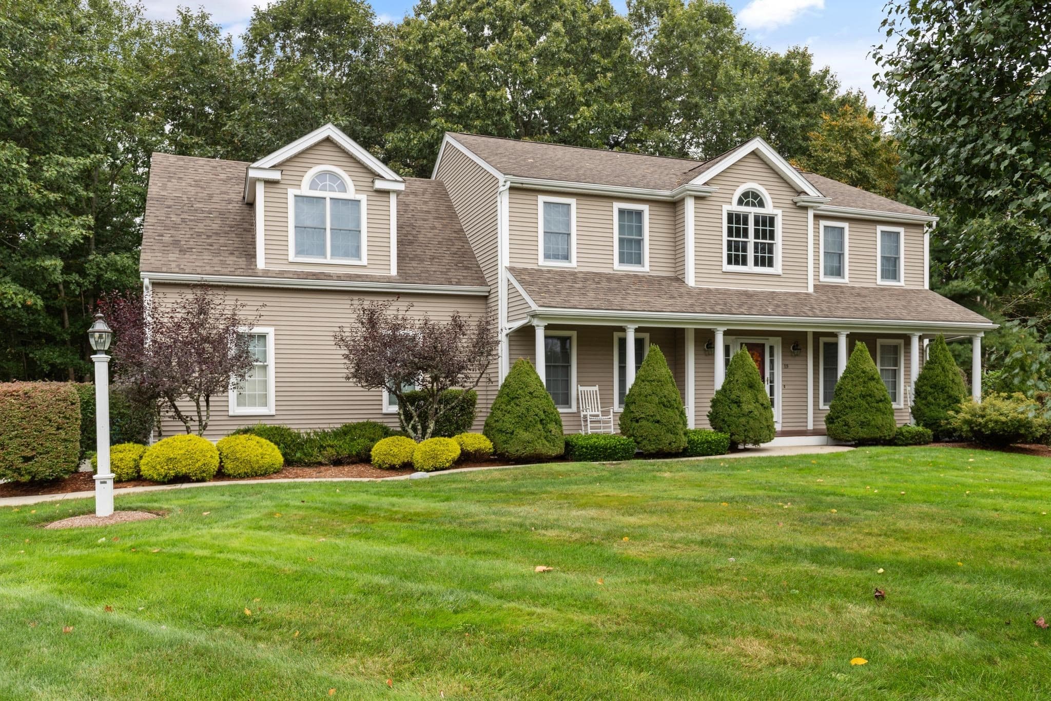 19 Acorn Rd, Easton MA 02356