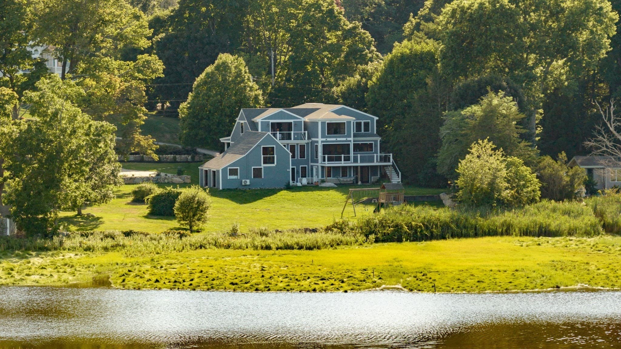 392 S Main St, Cohasset MA 02025