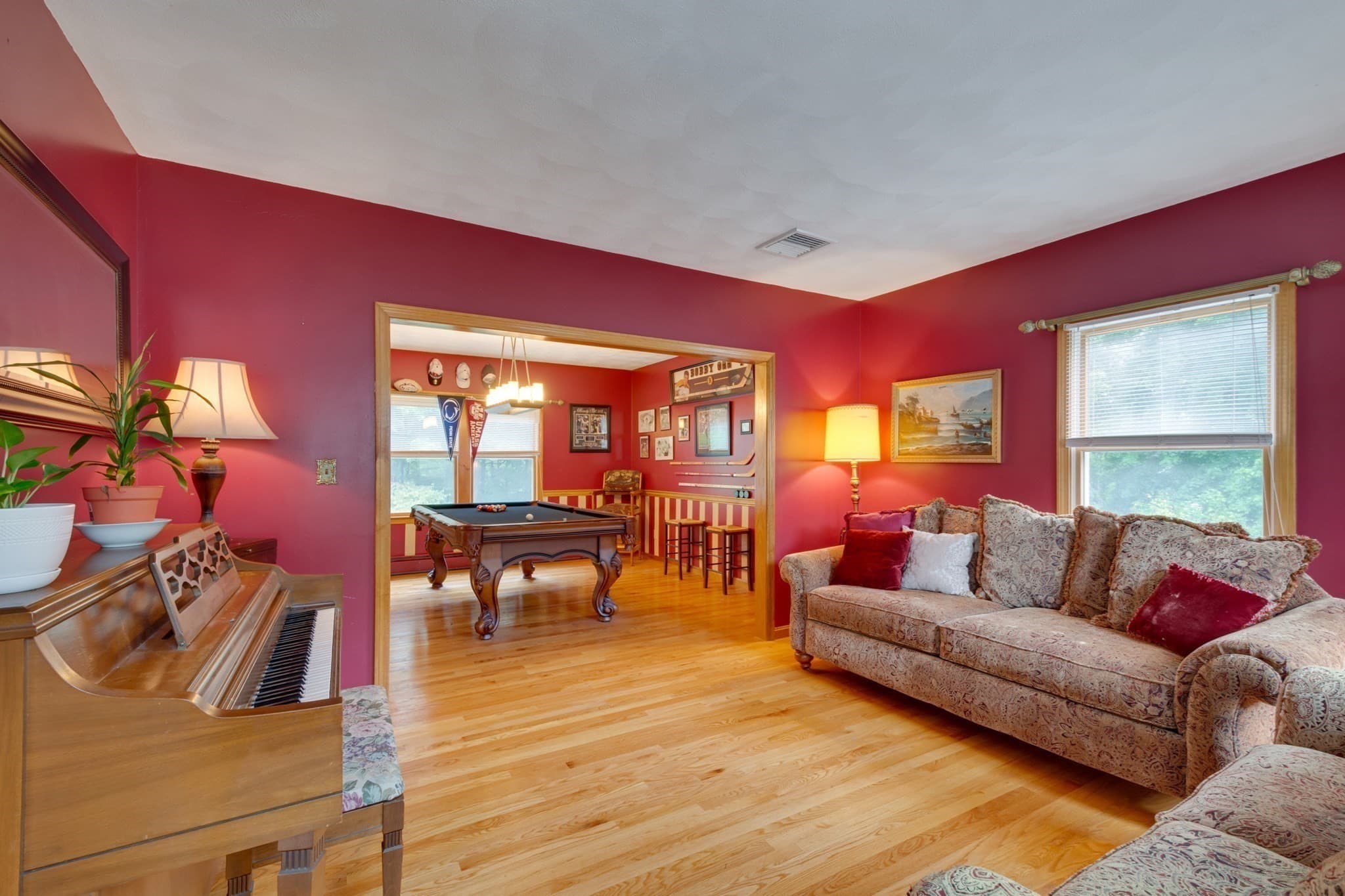 Single Family Residence at 8 Otter Pond Road, Lynnfield MA 01940, Lynnfield, photo 17 of 39