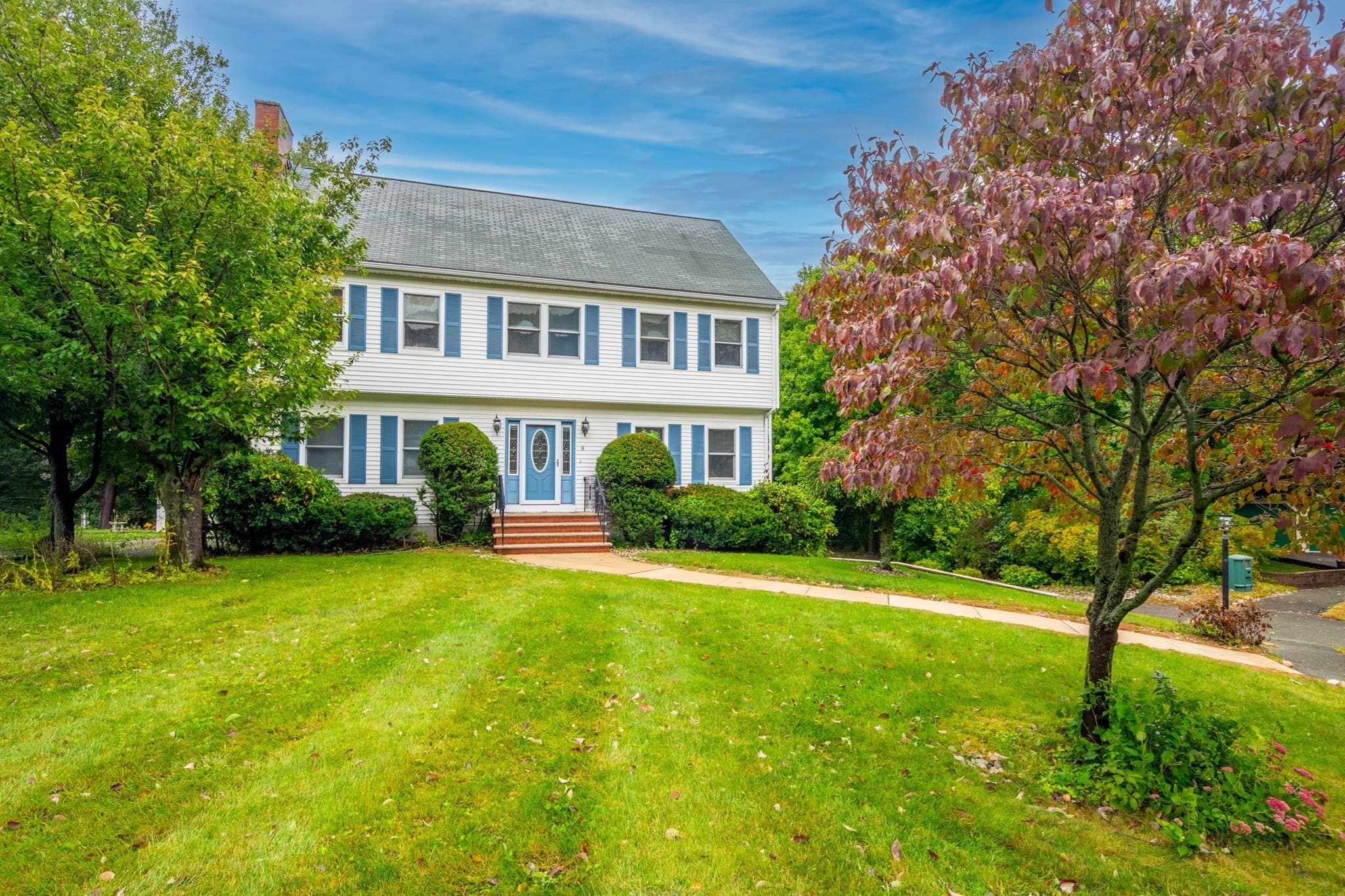 8 Otter Pond Road, Lynnfield MA 01940