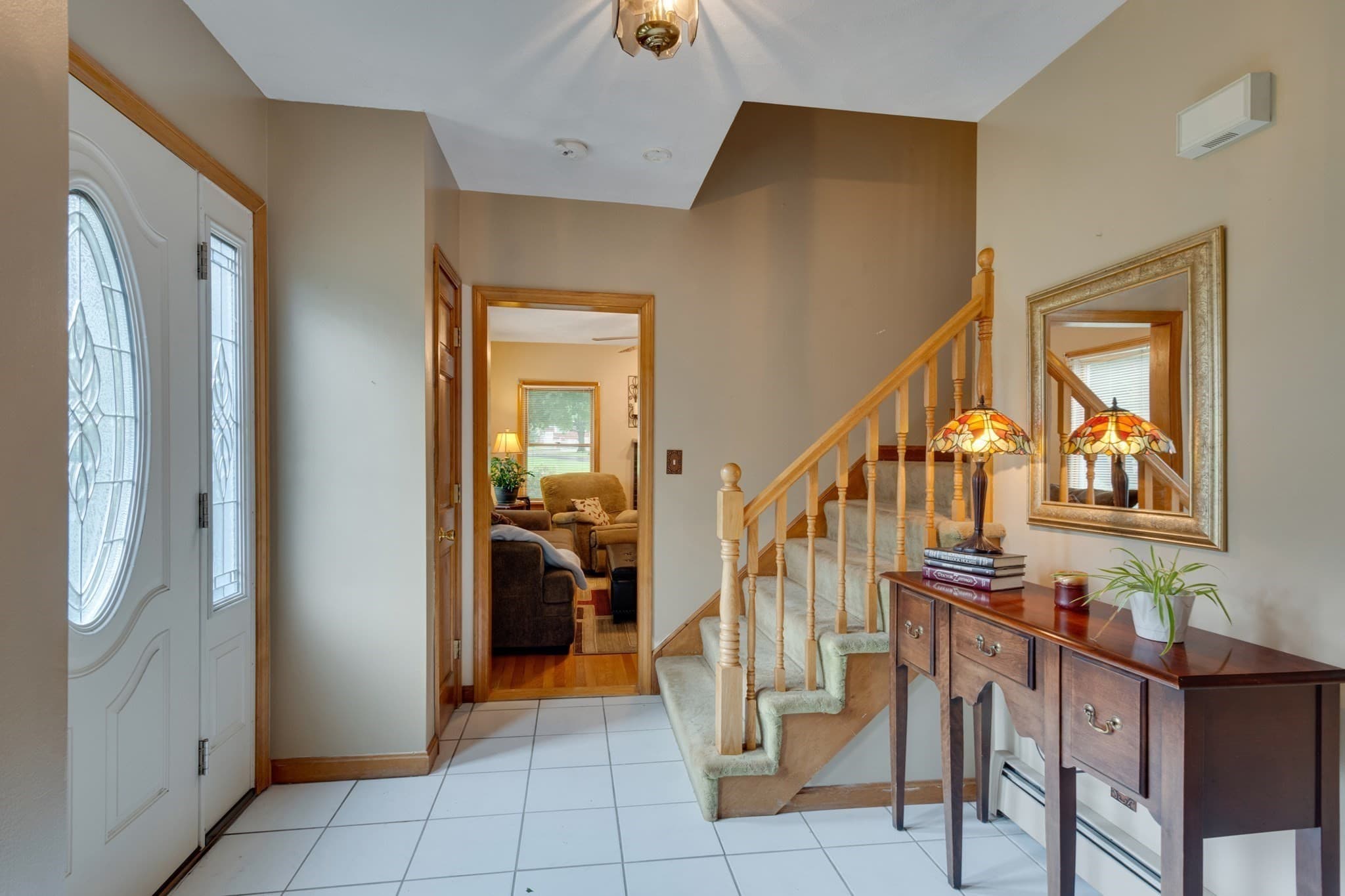 Single Family Residence at 8 Otter Pond Road, Lynnfield MA 01940, Lynnfield, photo 5 of 39