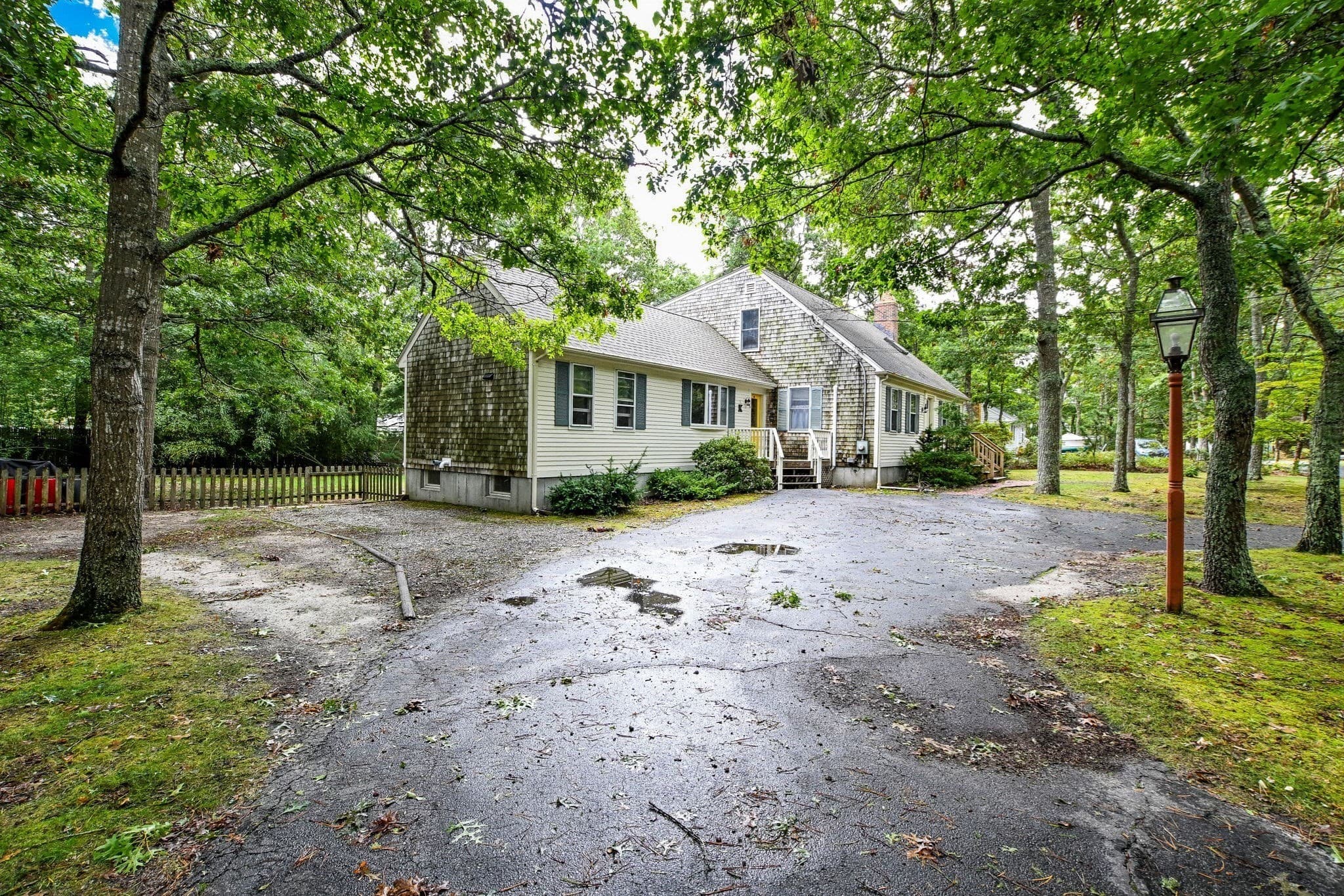 Single Family Residence at 6 Elizabeth Ln, Yarmouth MA 02601, Yarmouth, photo 3 of 24